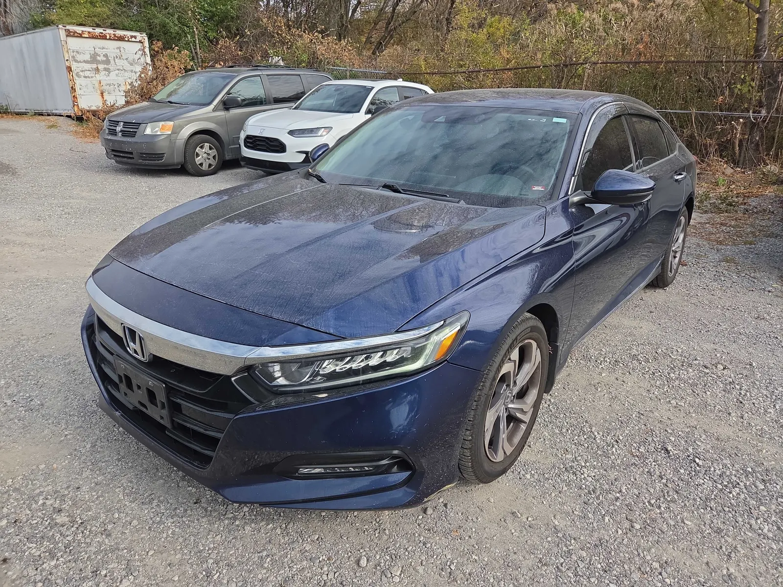 3/4 Front (Main image)