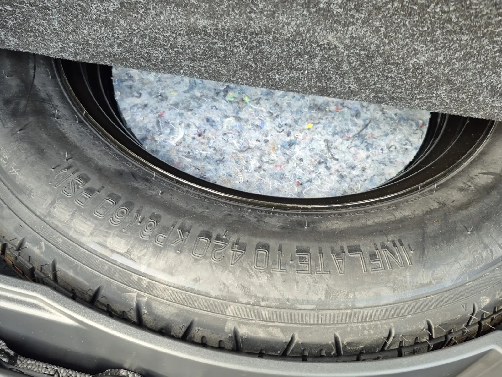 Spare Tire & Wheel Photo
