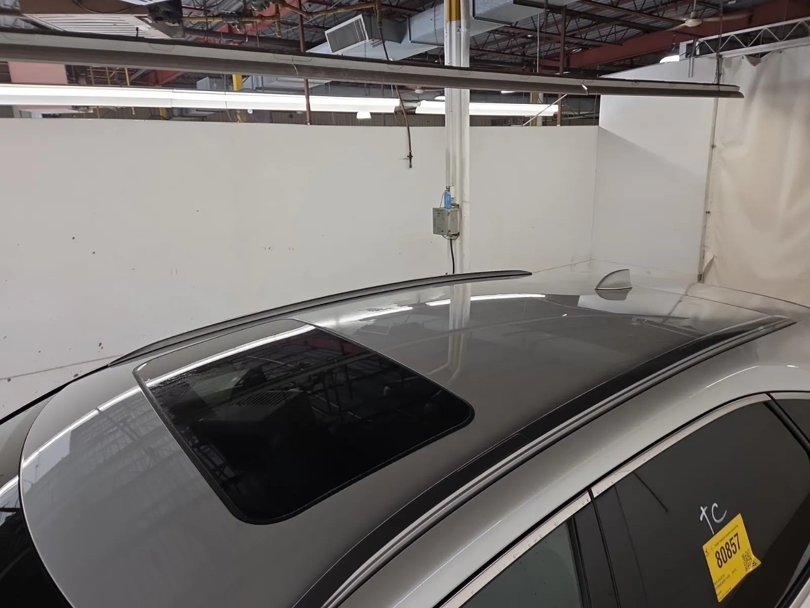 Exterior Roof Photo