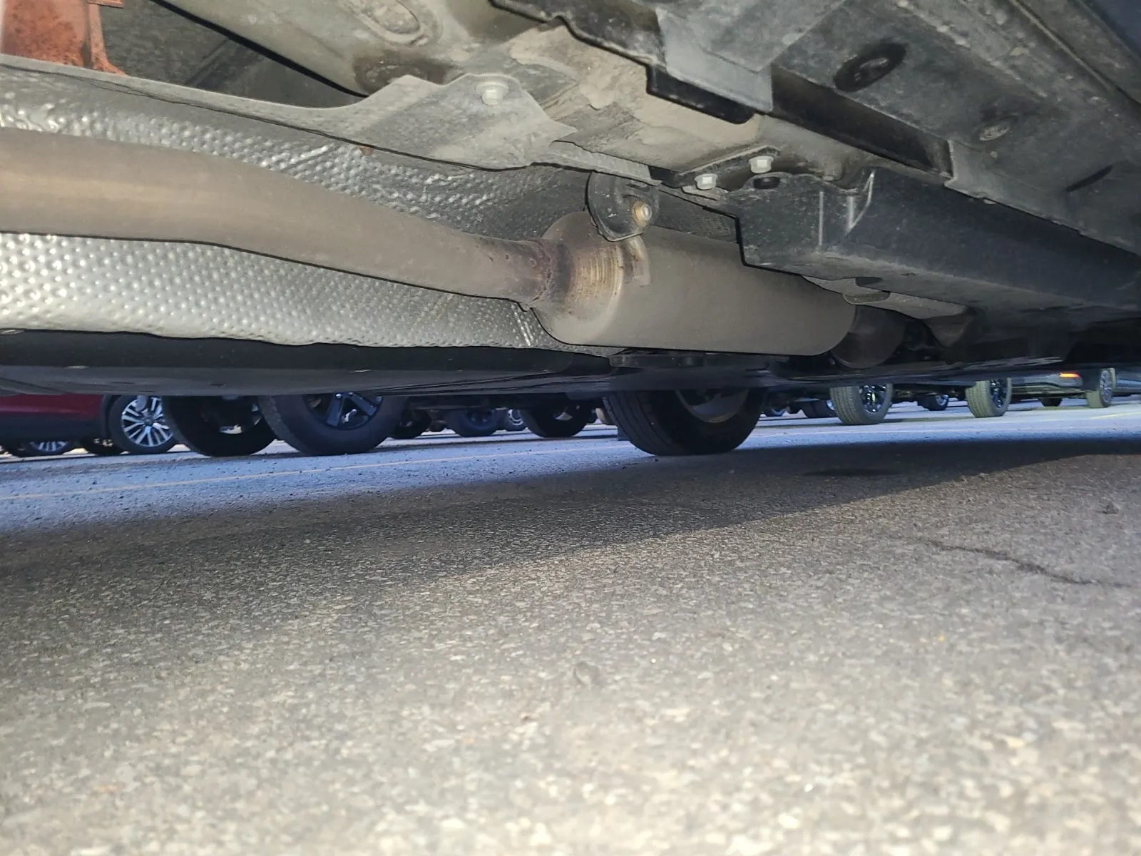 Undercarriage - Passenger Photo