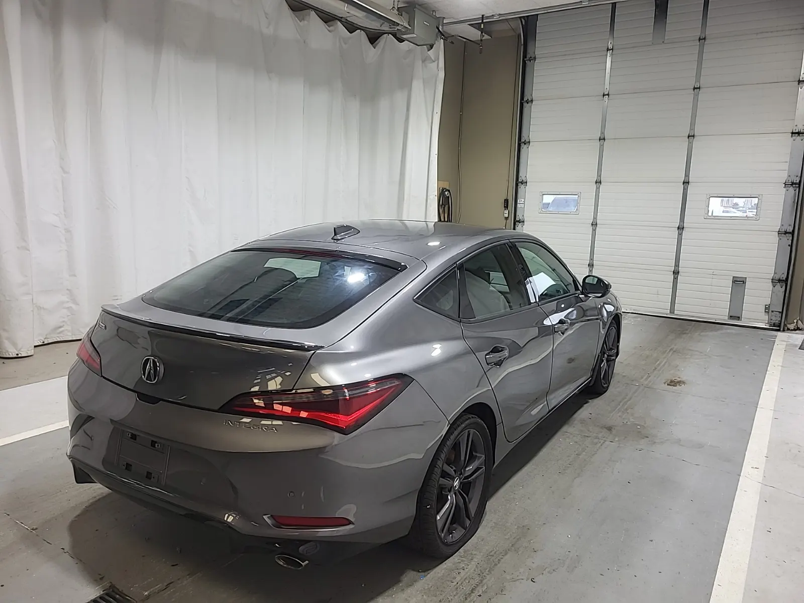 Passenger Rear 3/4 Photo