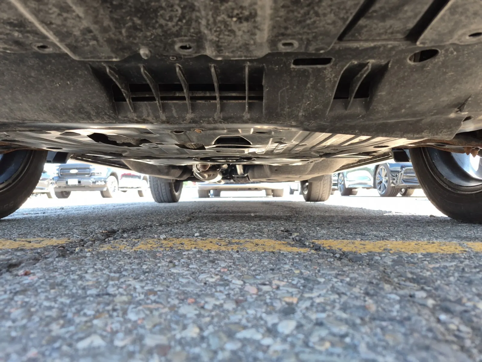 Undercarriage - Front Photo