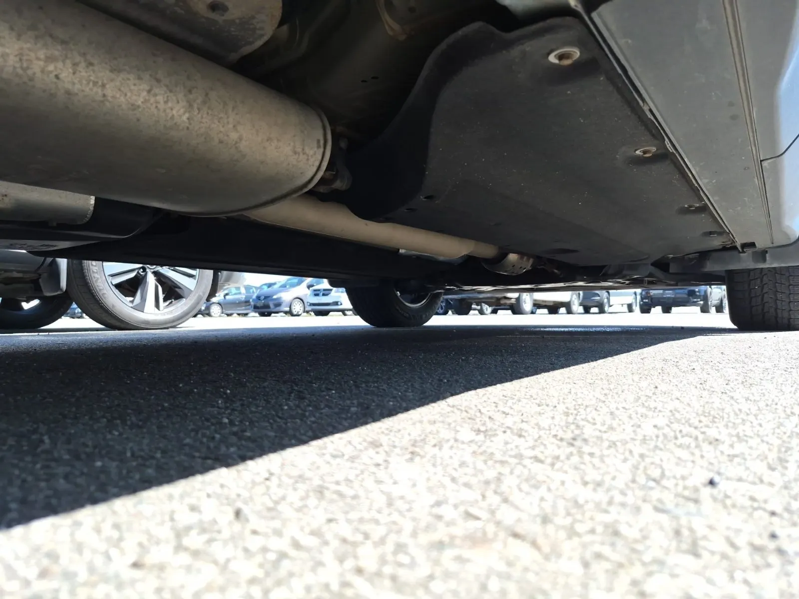 Undercarriage - Passenger Photo
