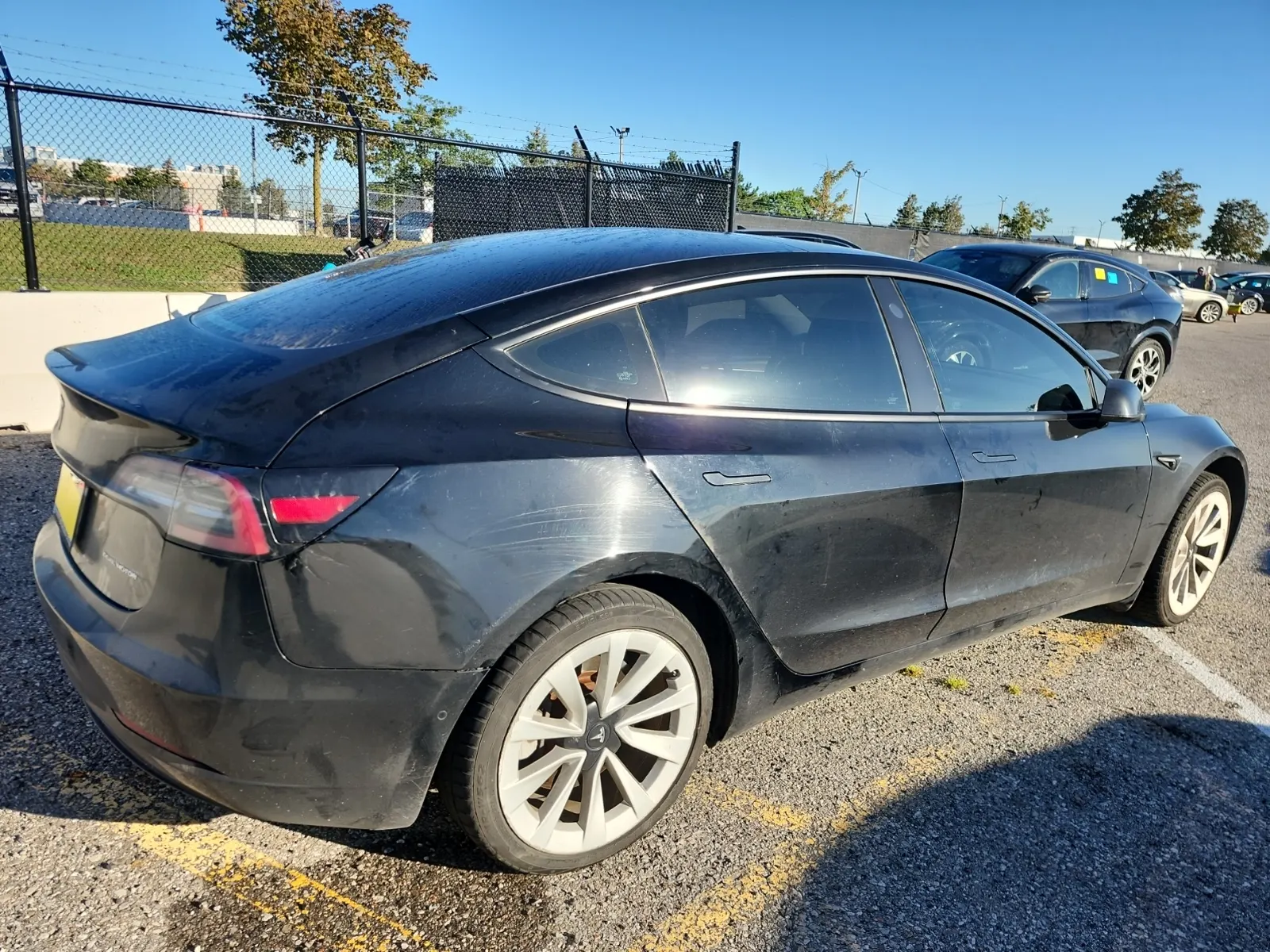 Passenger Rear 3/4 Photo