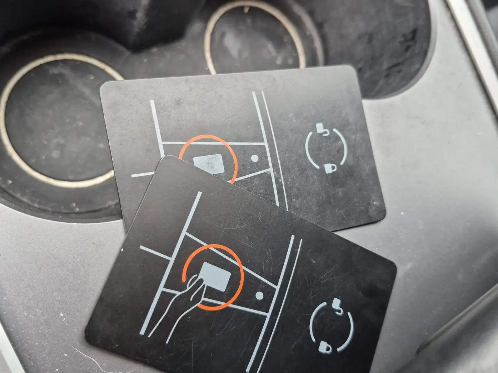 Keys/Fobs/Manual Photo