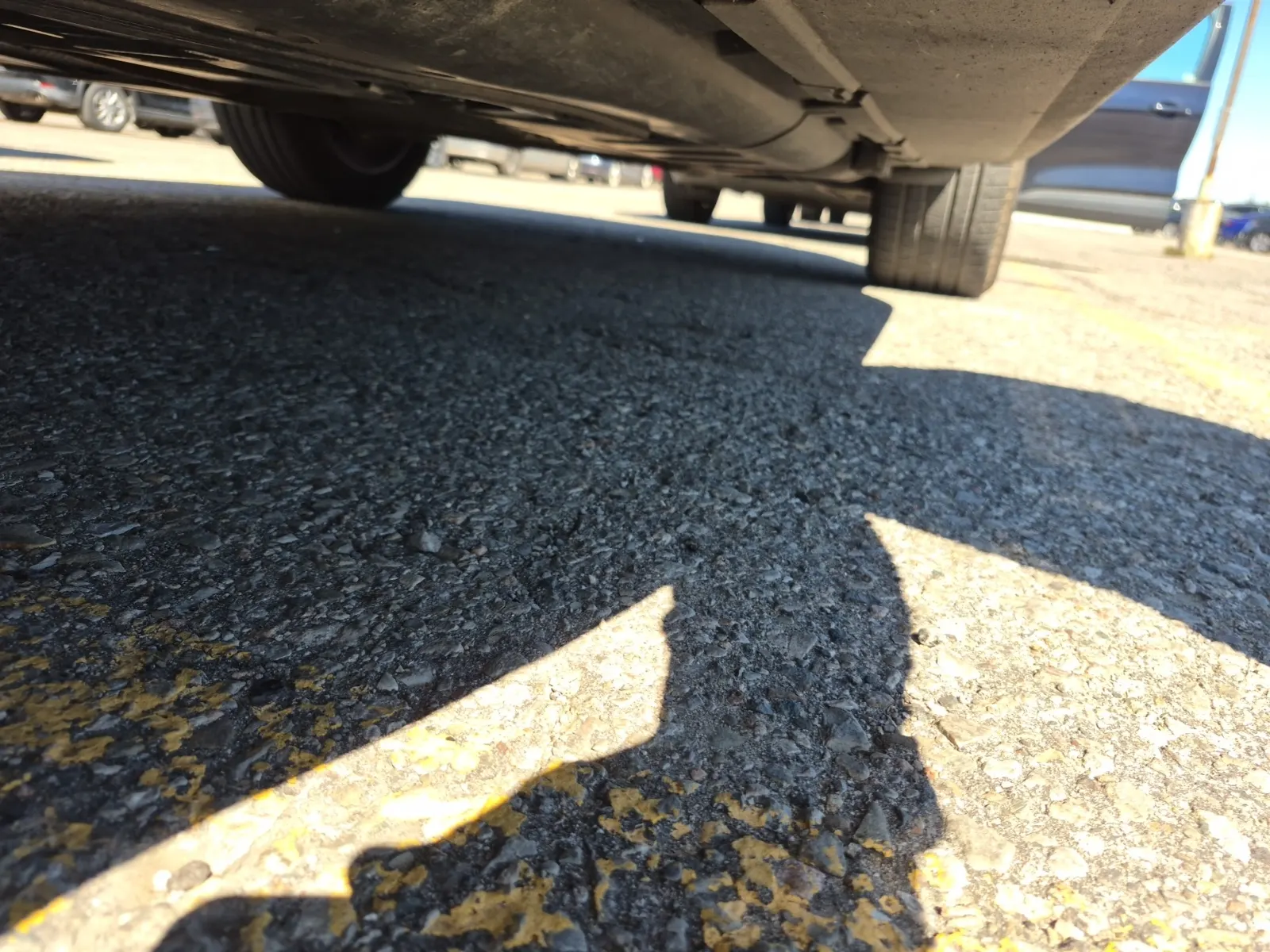 Undercarriage - Driver Photo