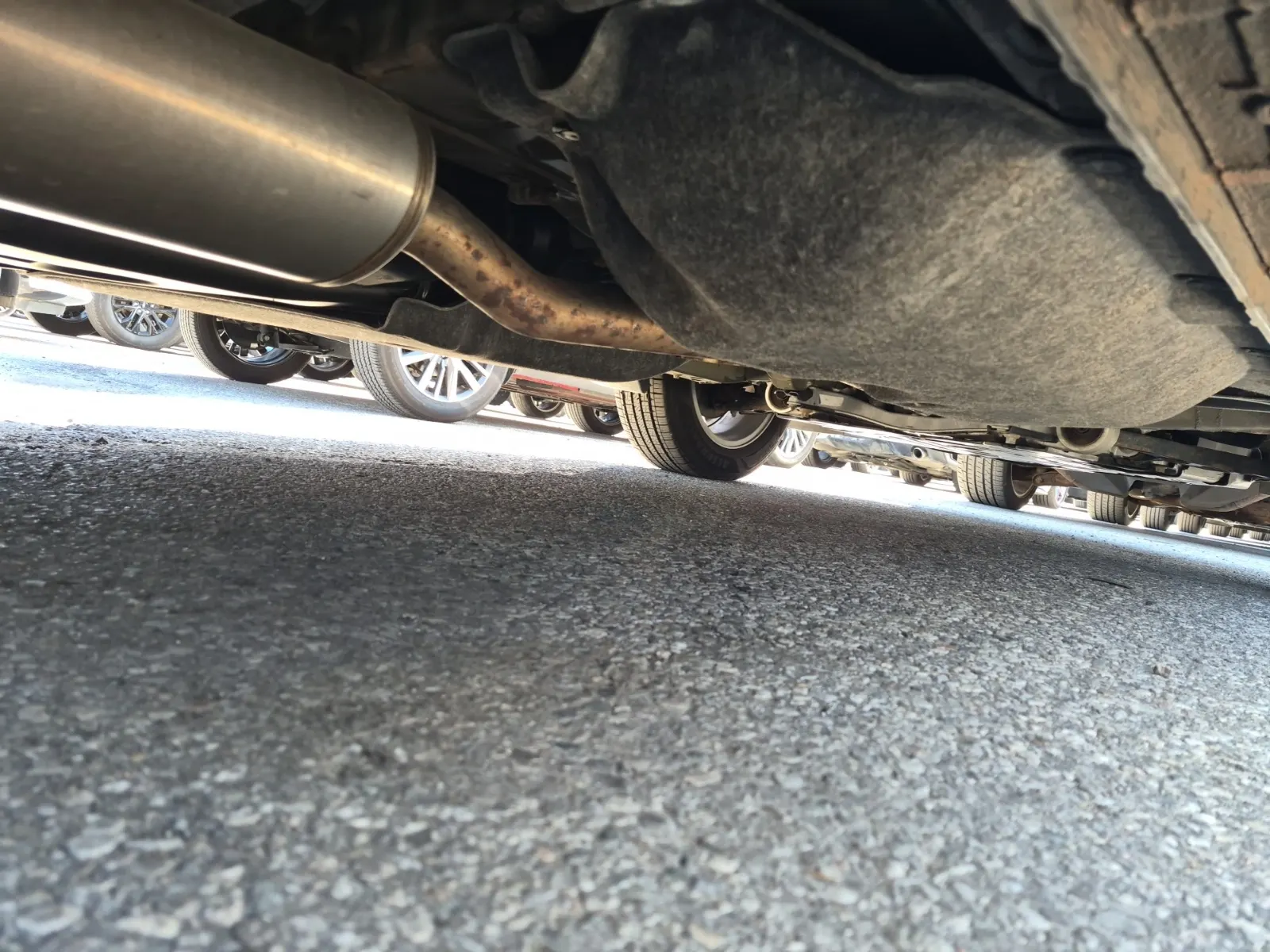 Undercarriage - Passenger Photo