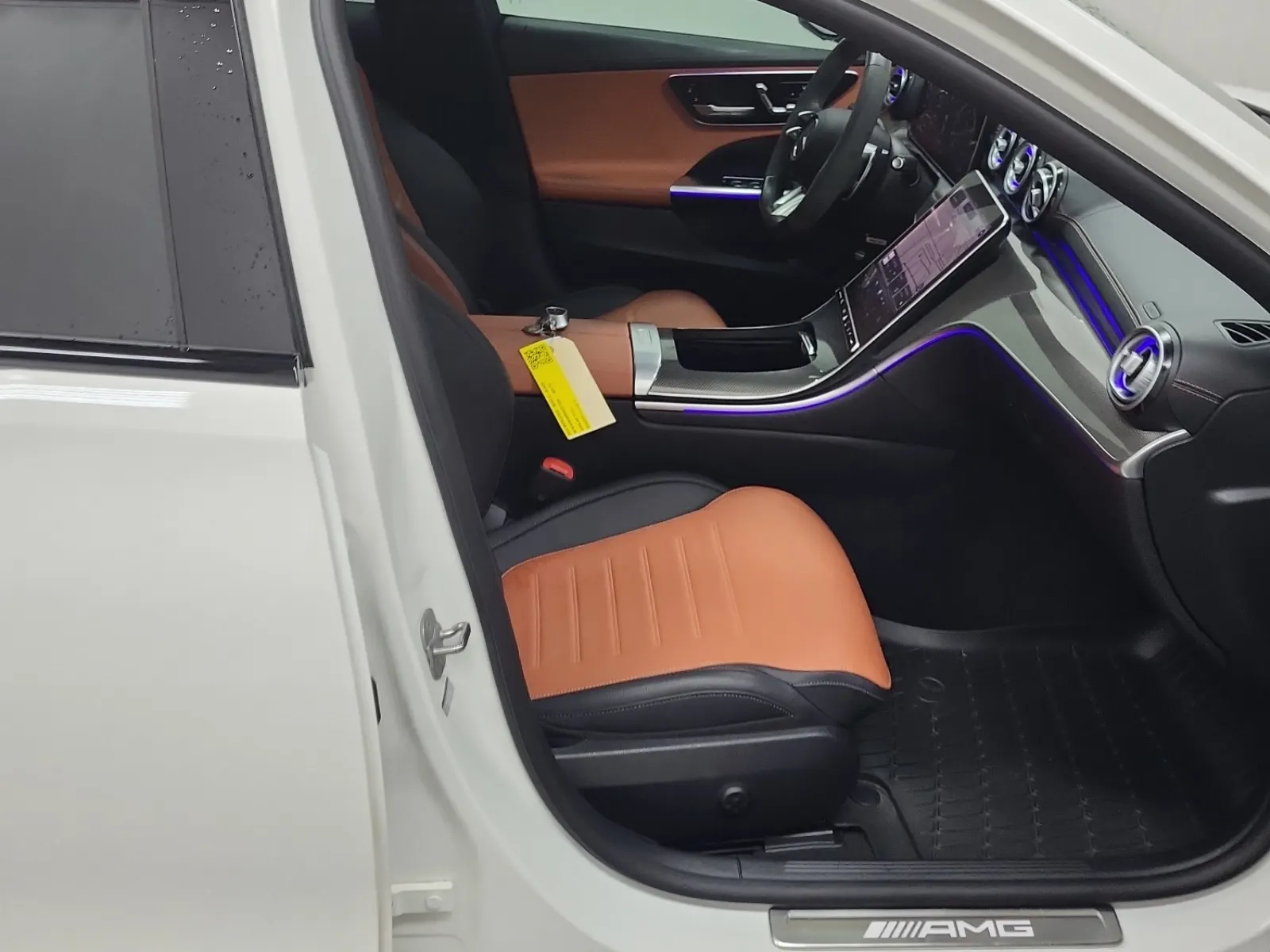Right Side Interior Photo