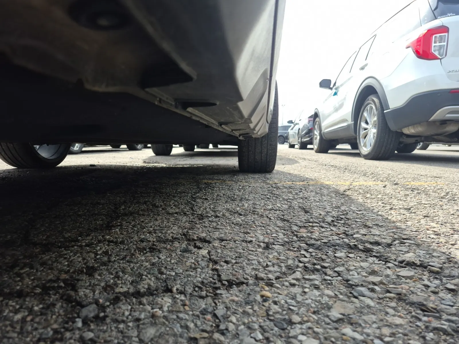 Undercarriage - Passenger Photo
