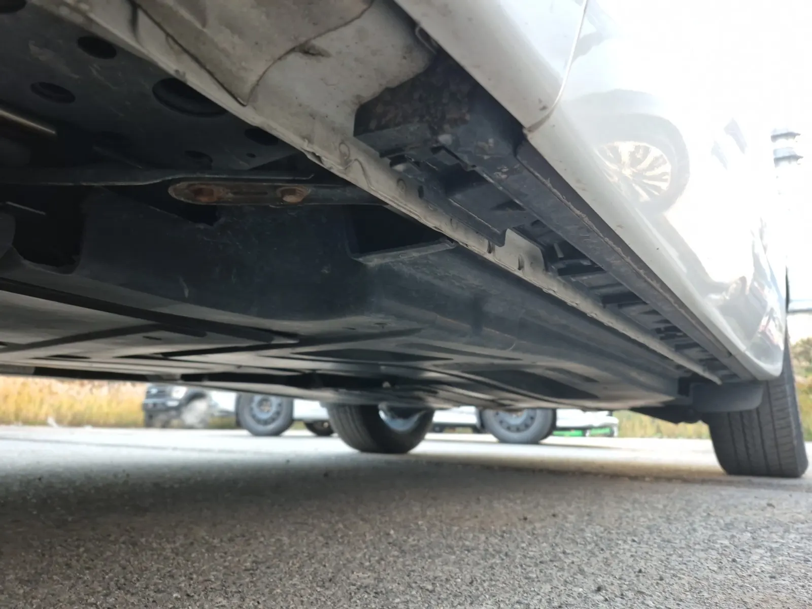 Undercarriage - Driver Photo