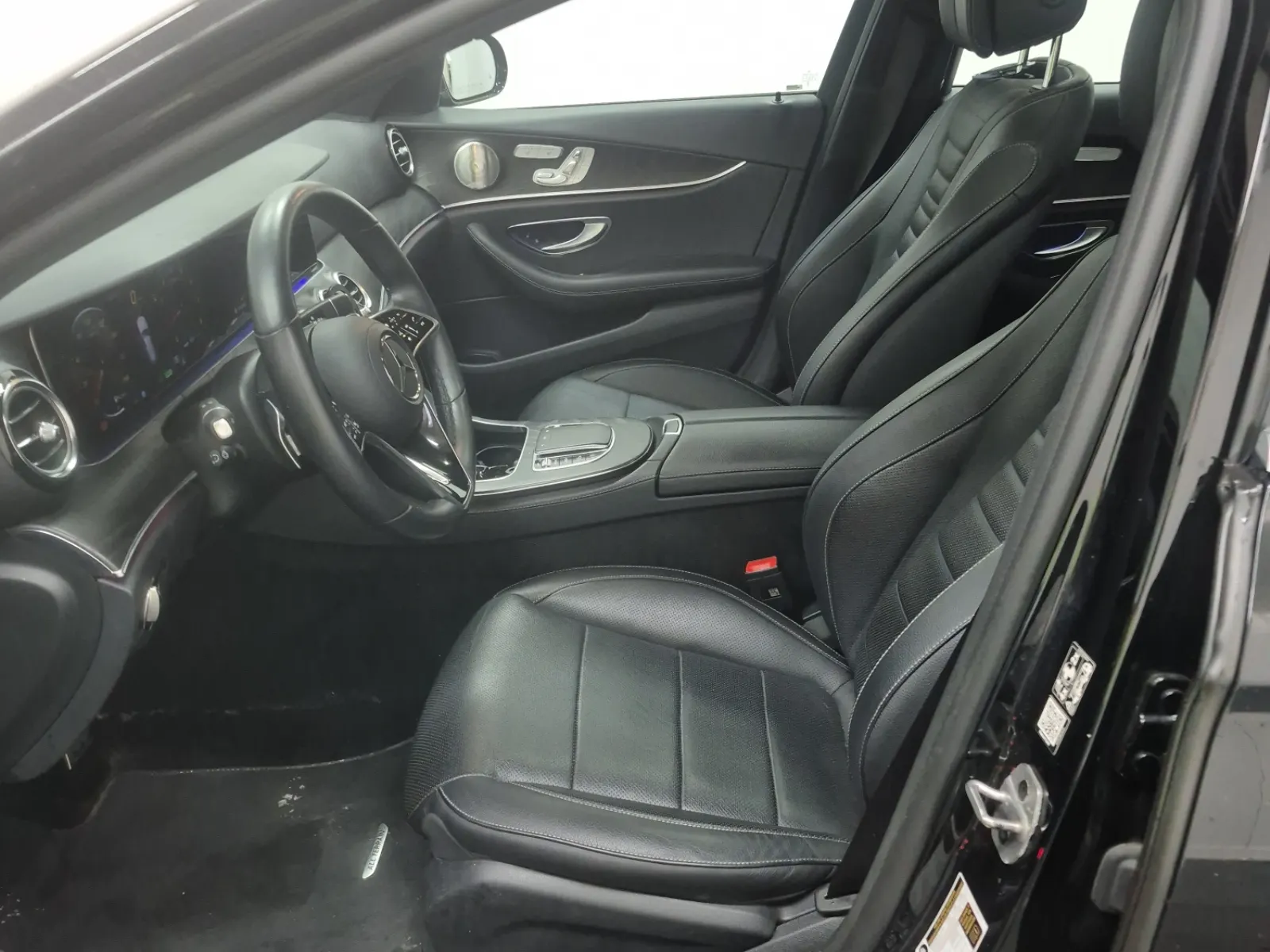 Front Interior Photo