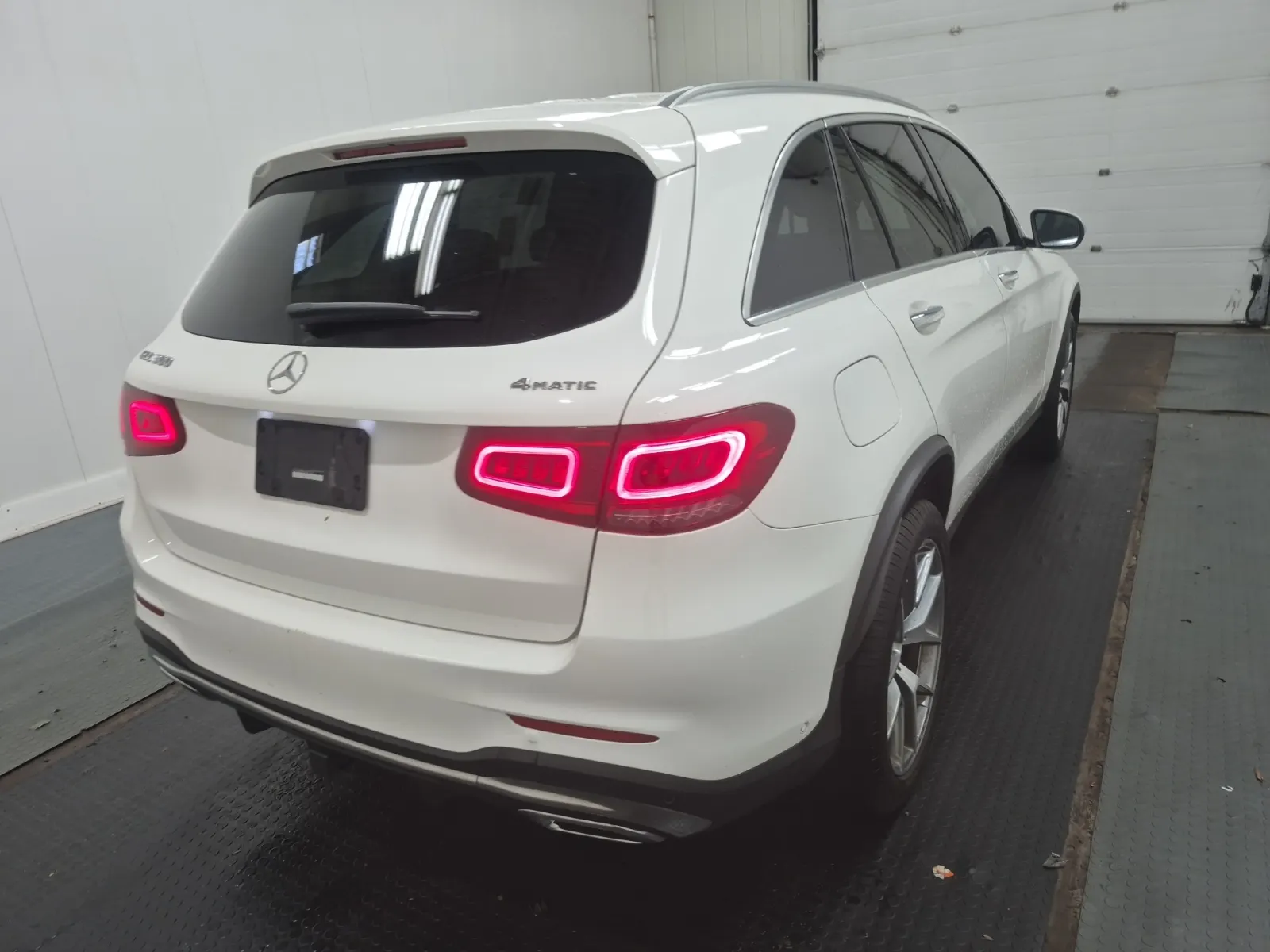 Passenger Rear 3/4 Photo