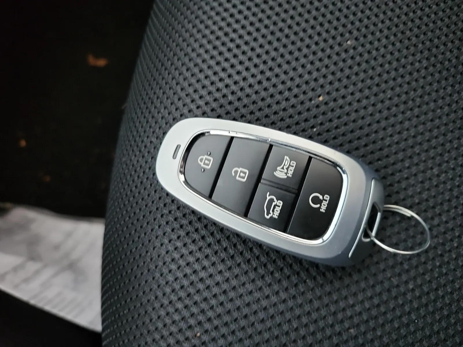 Keys/Fobs/Manual Photo
