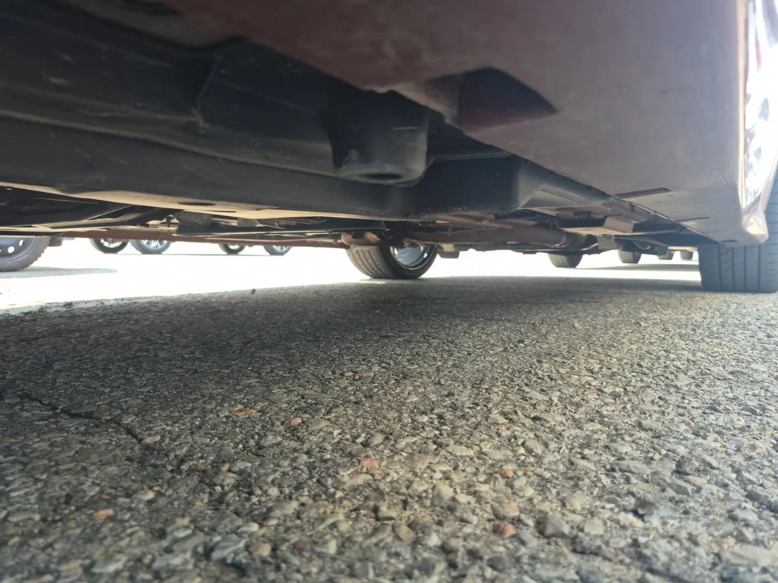 Undercarriage - Passenger Photo