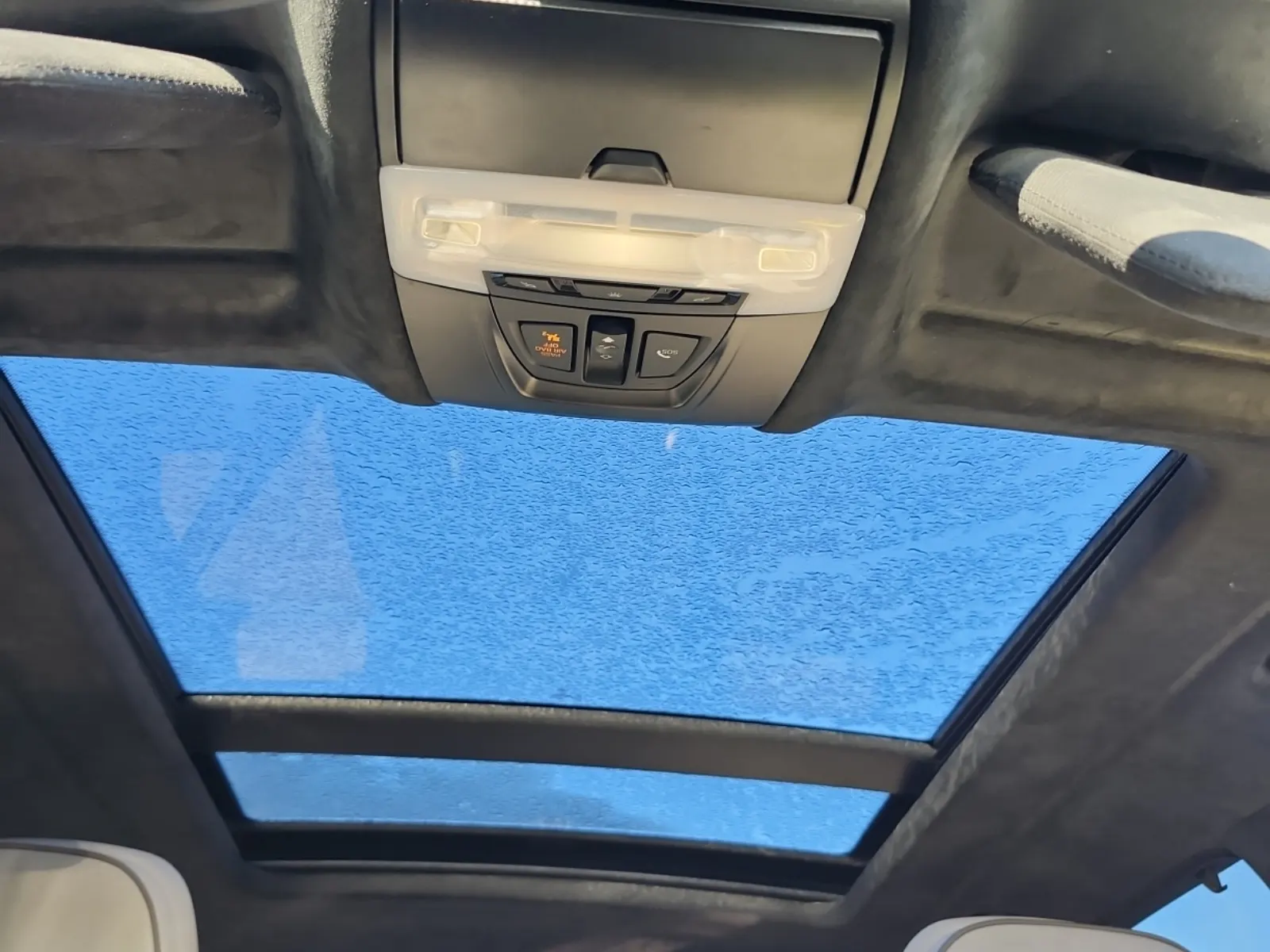 Interior Roof Photo