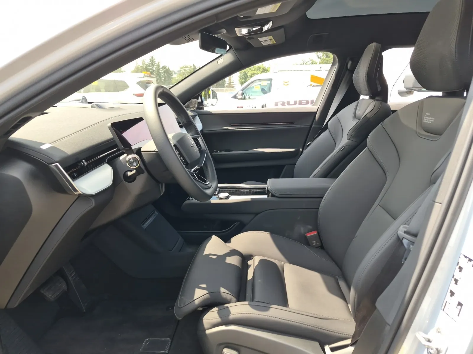 Front Interior Photo