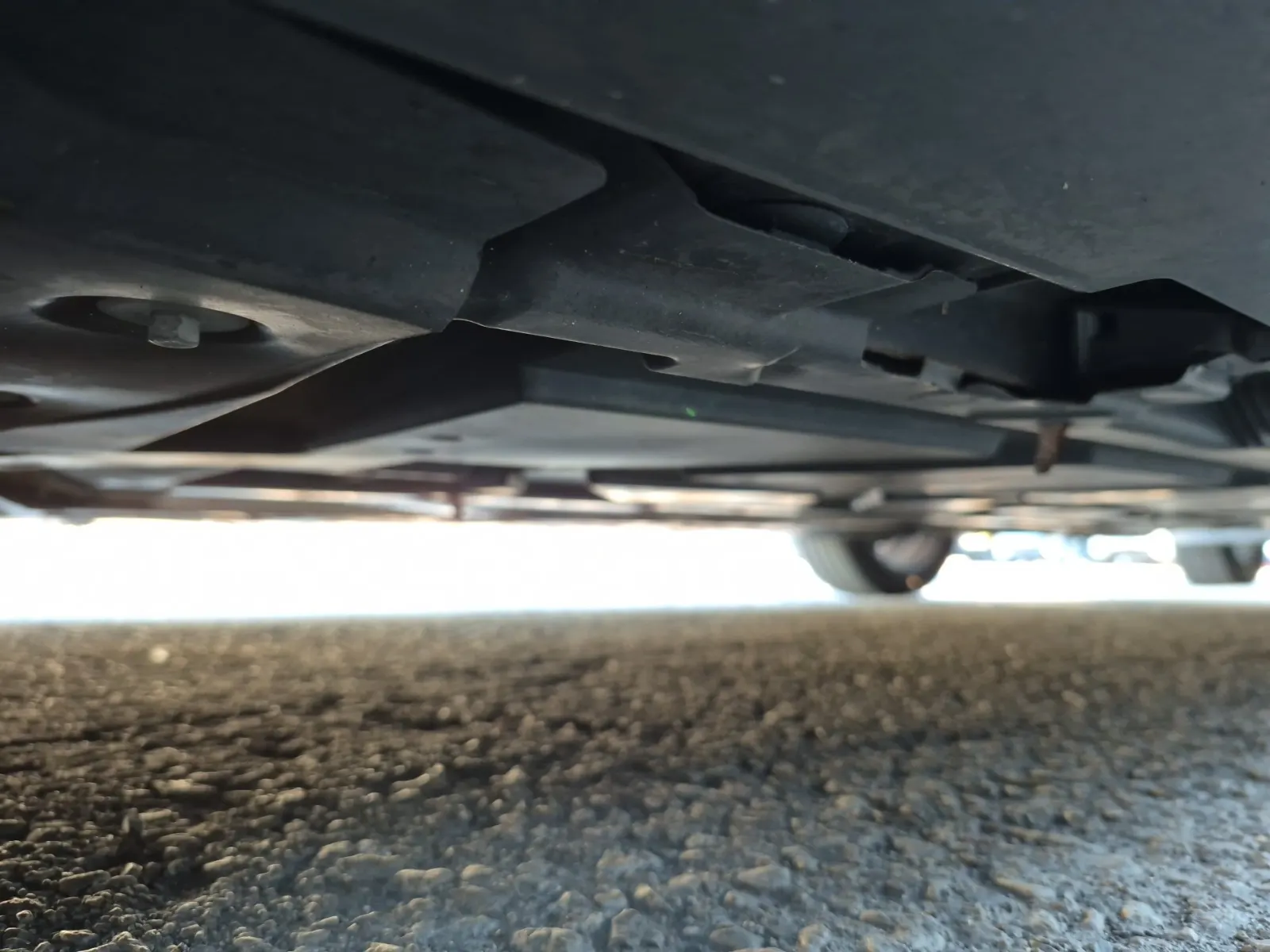 Undercarriage - Driver Photo