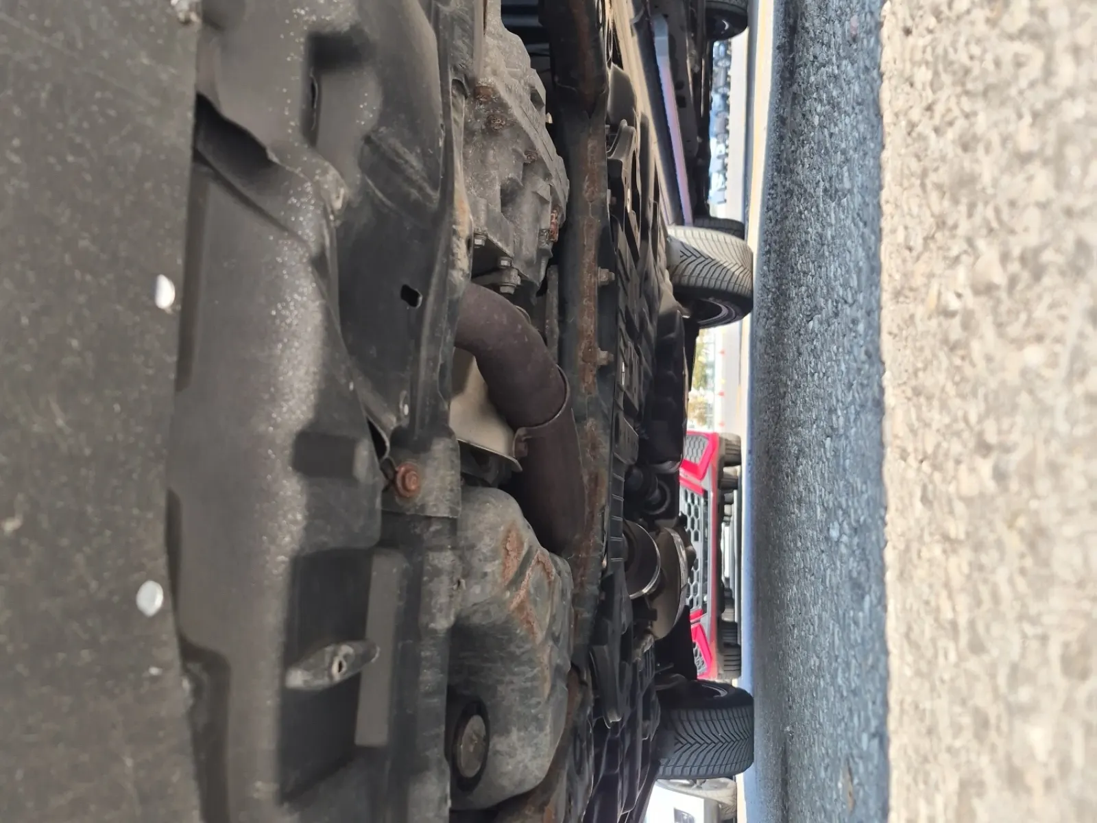 Undercarriage - Front Photo