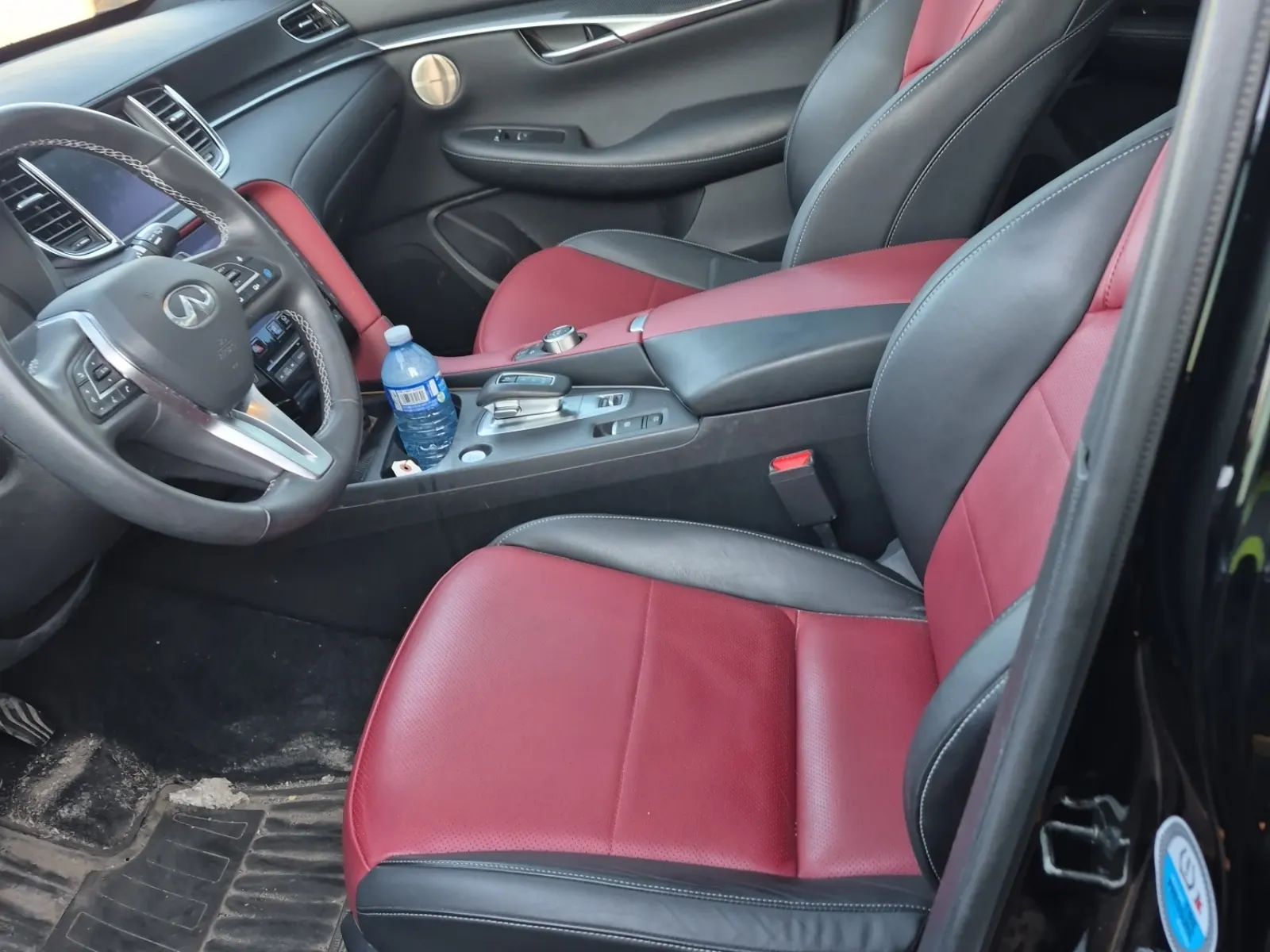 Front Interior Photo