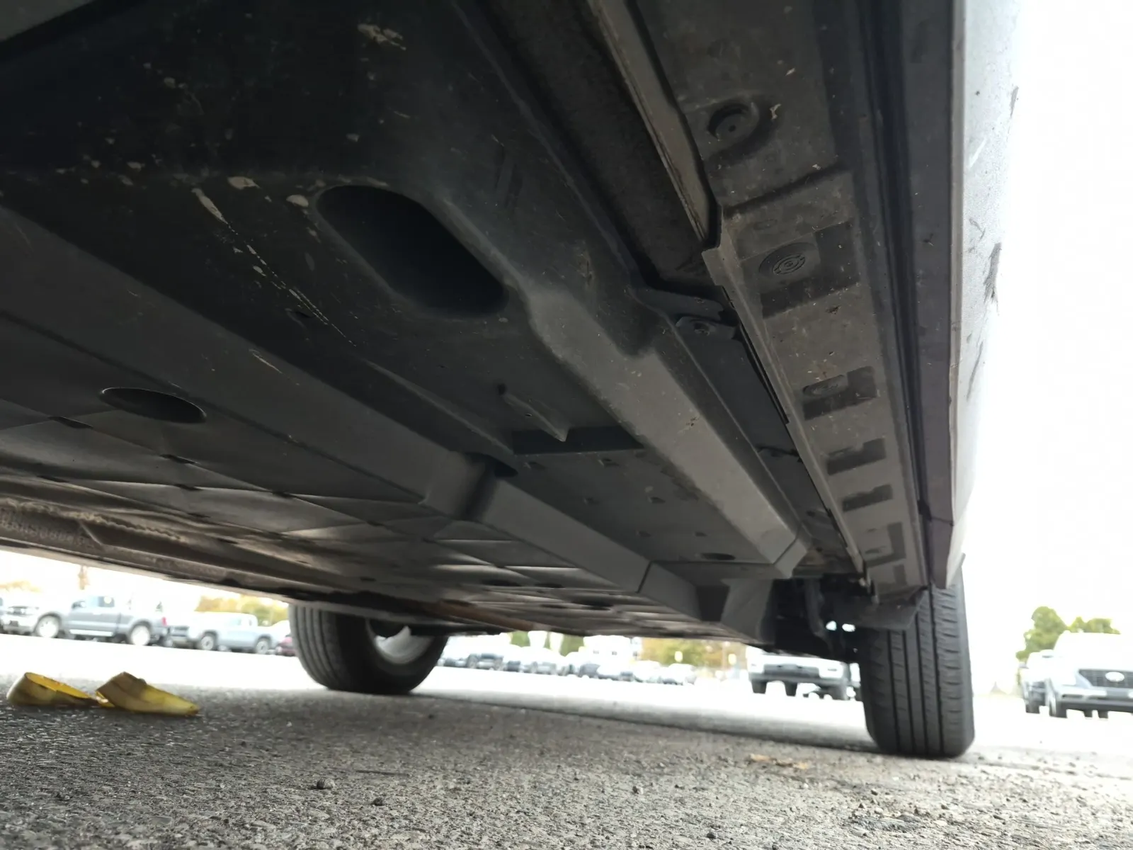 Undercarriage - Driver Photo