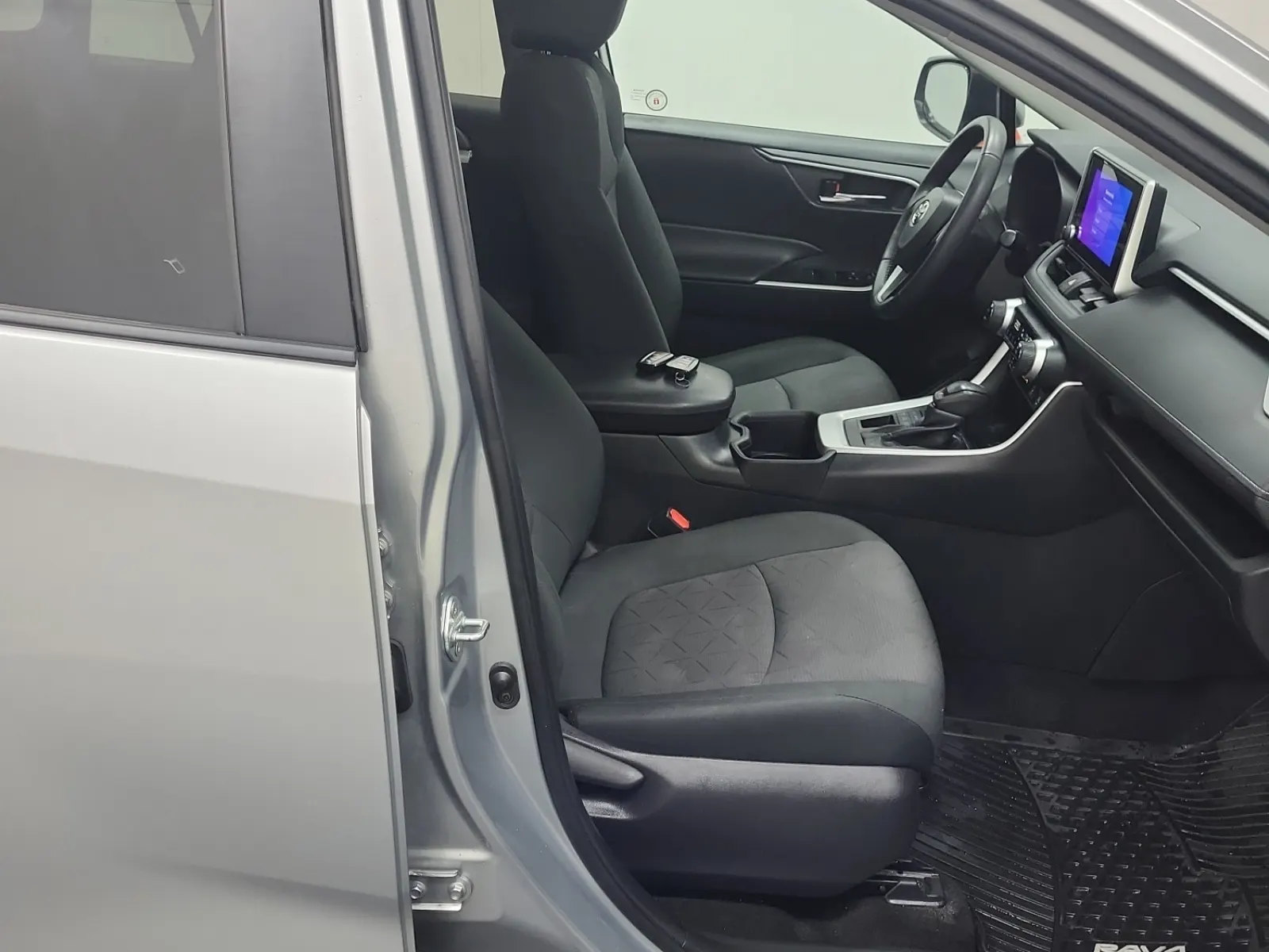 Right Side Interior Photo