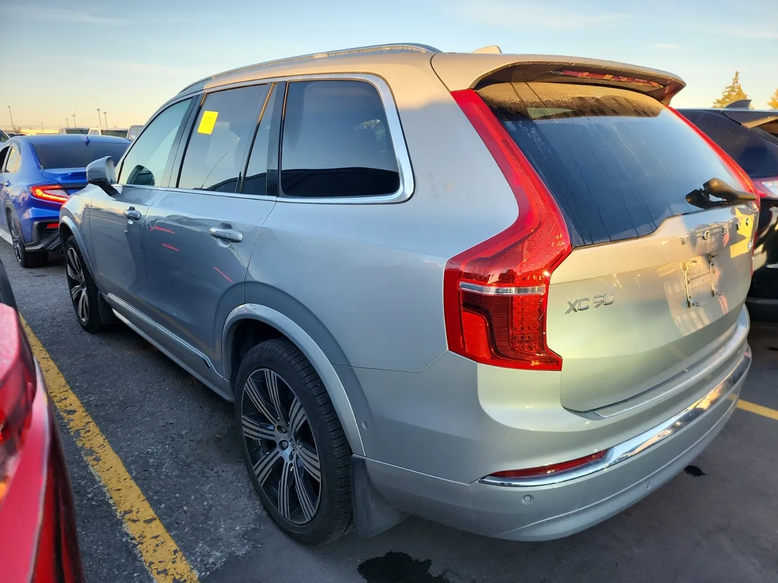 Driver Rear 3/4 Photo