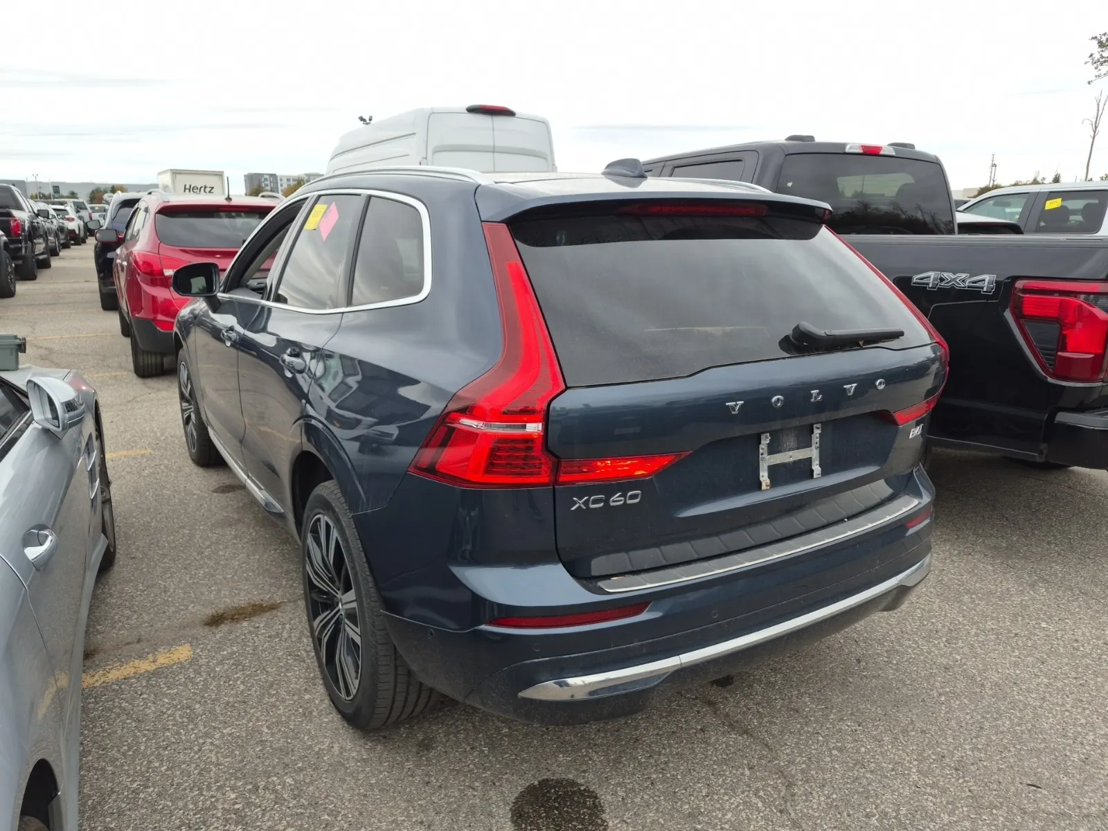 Driver Rear 3/4 Photo