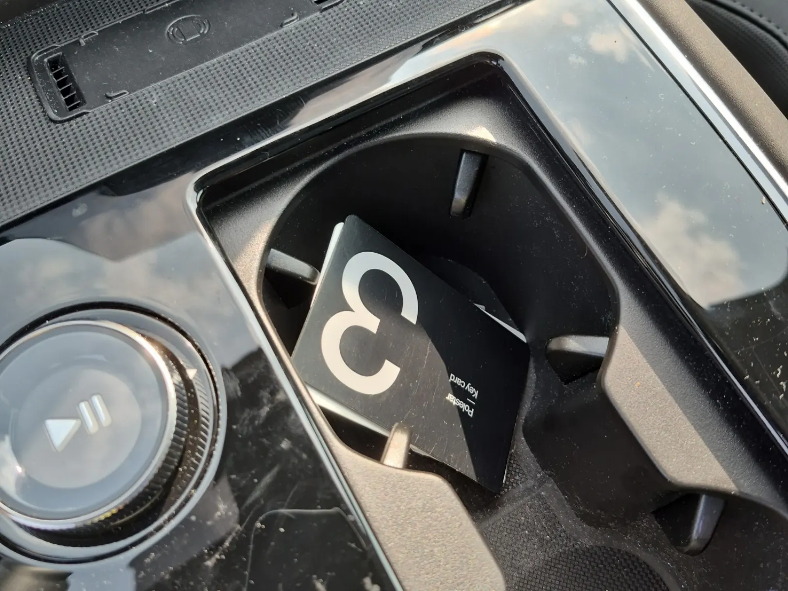 Keys/Fobs/Manual Photo