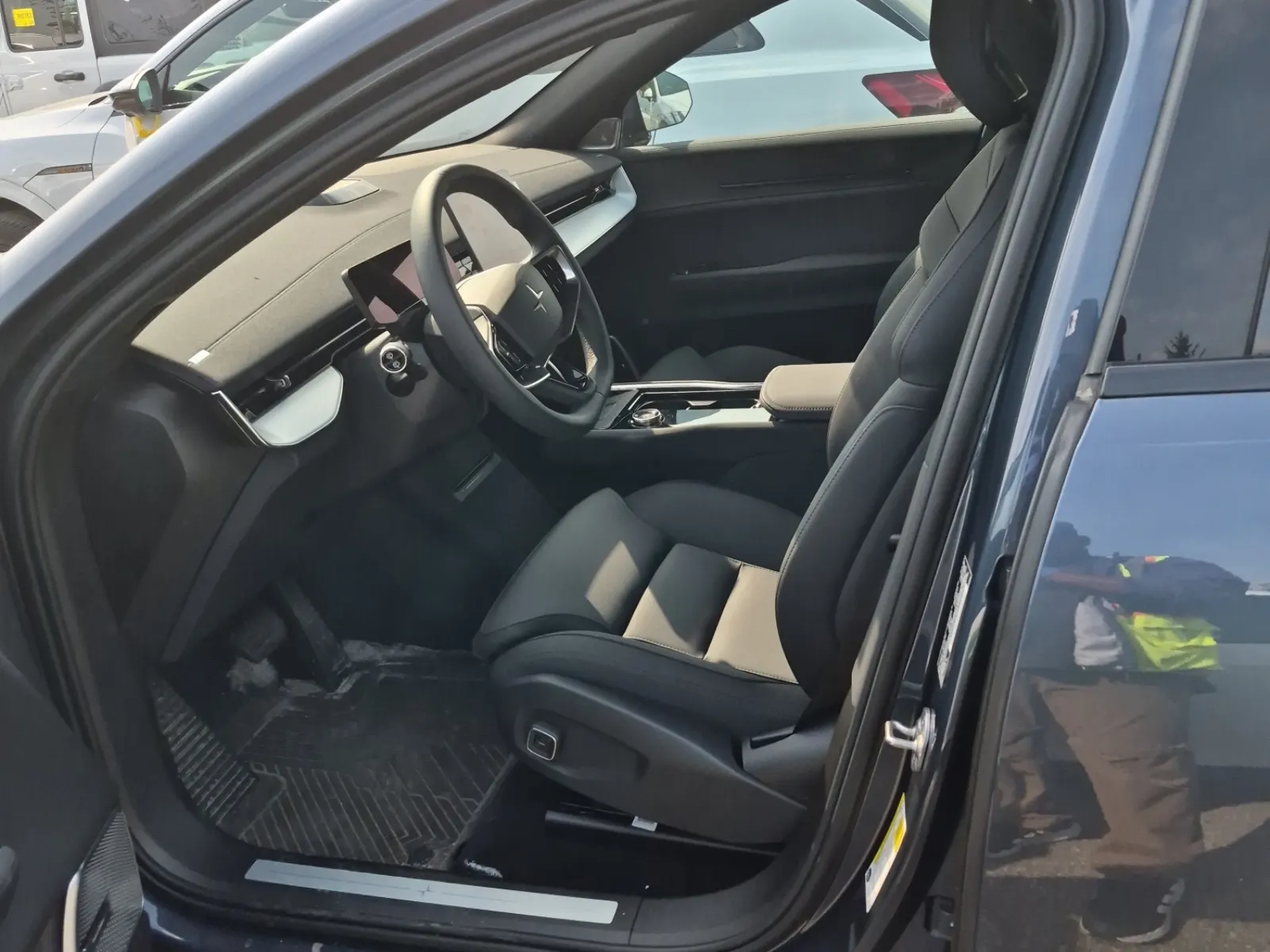 Front Interior Photo
