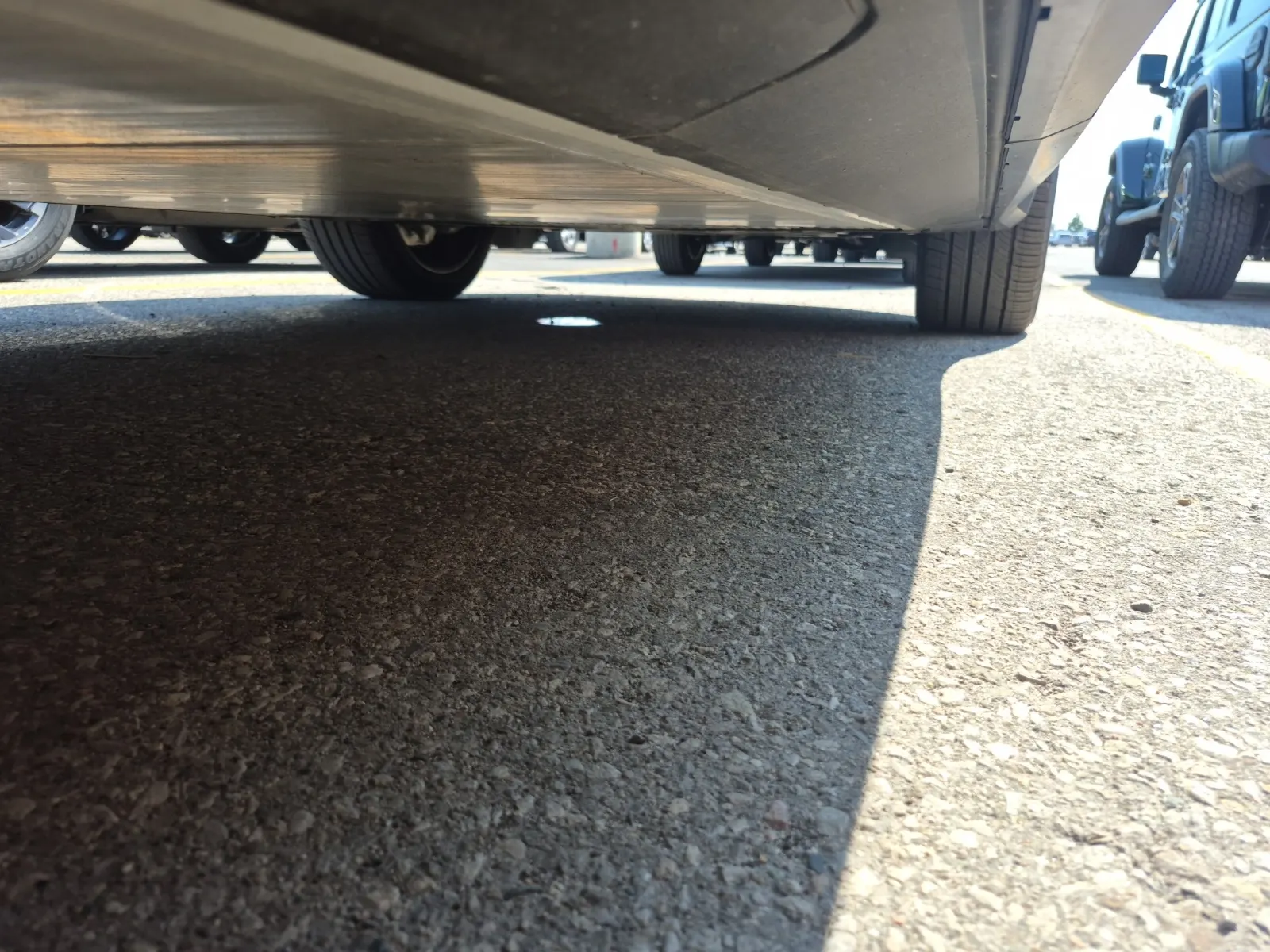 Undercarriage - Passenger Photo