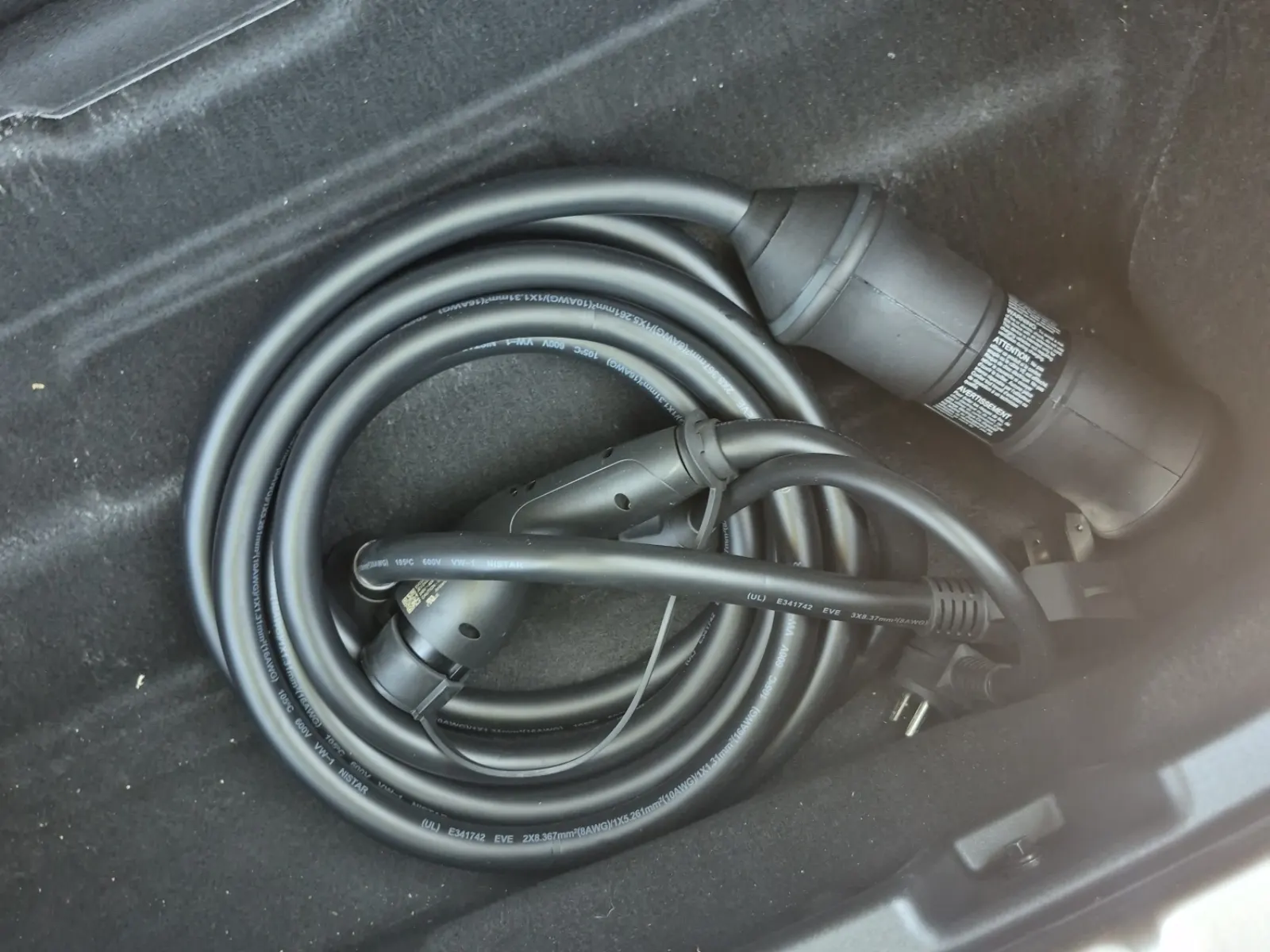 Charging Cable Photo