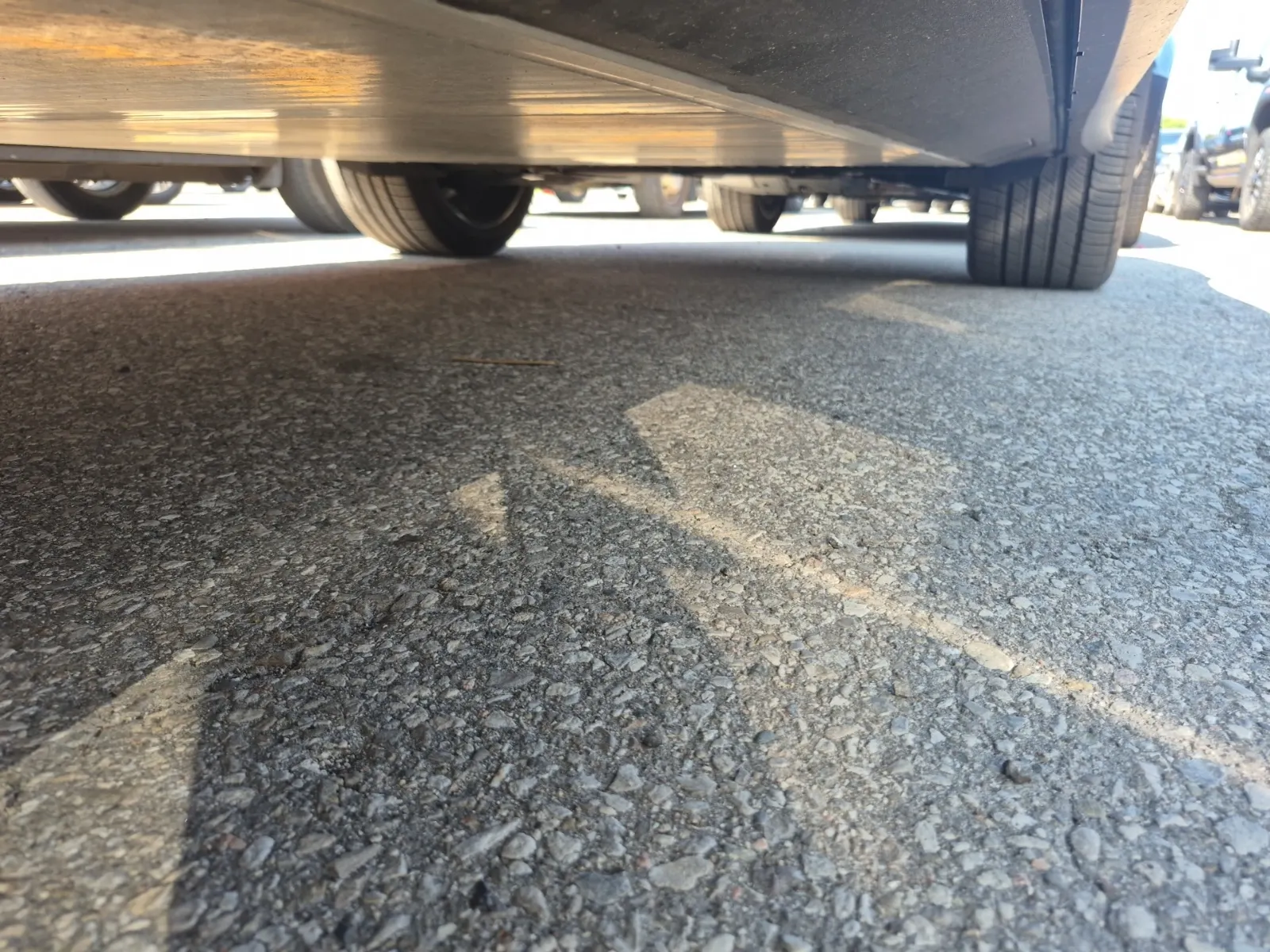 Undercarriage - Driver Photo