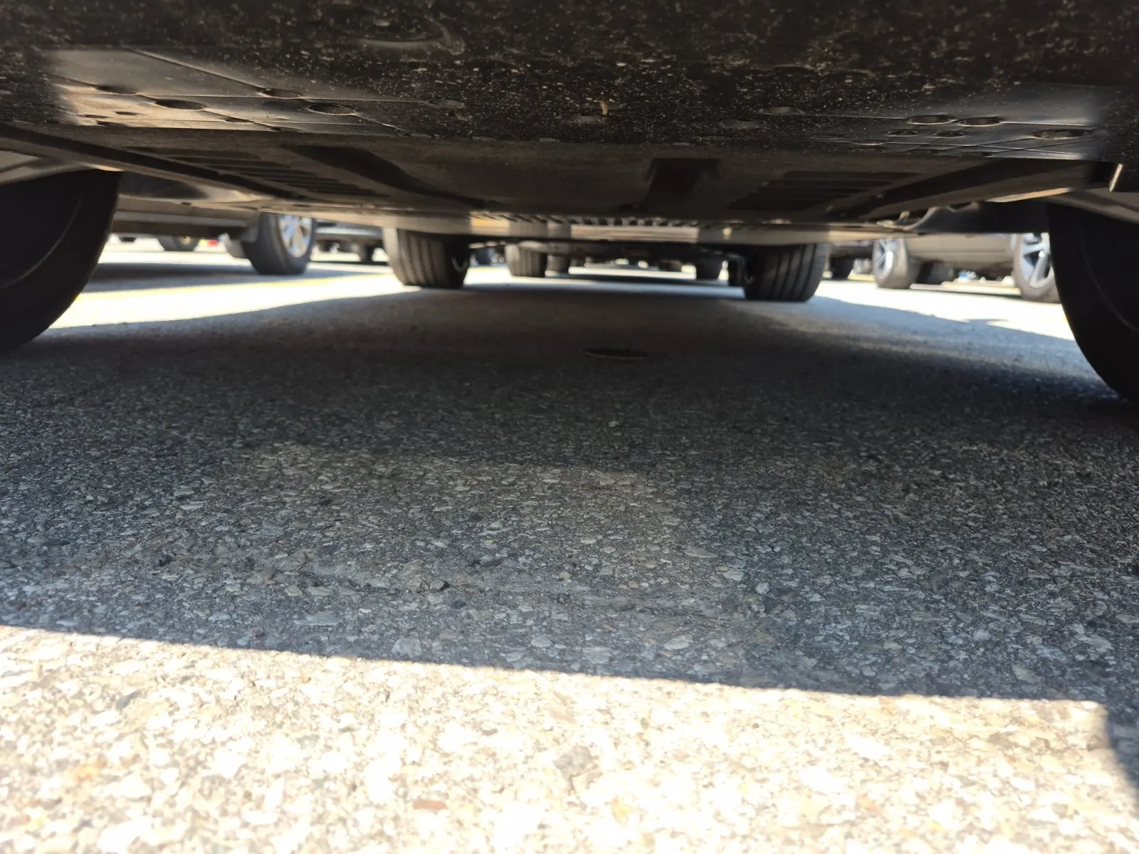 Undercarriage - Front Photo
