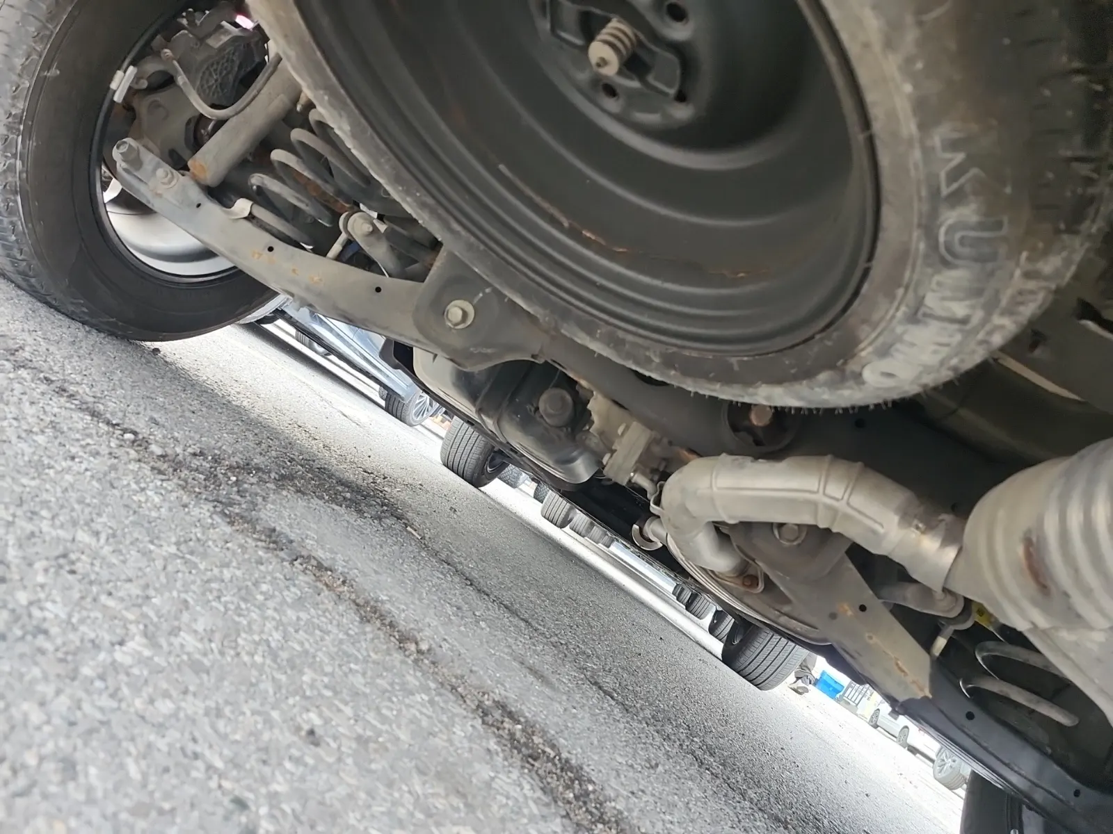 Spare Tire & Wheel Photo