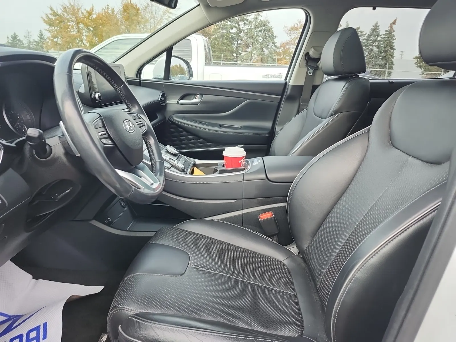 Front Interior Photo