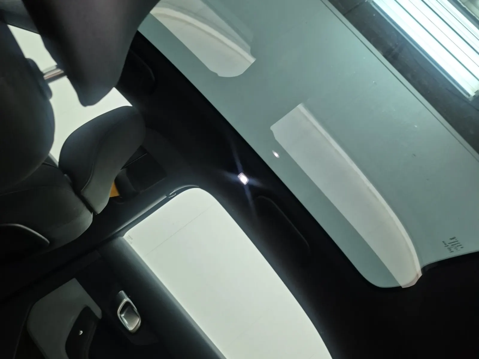 Interior Roof Photo