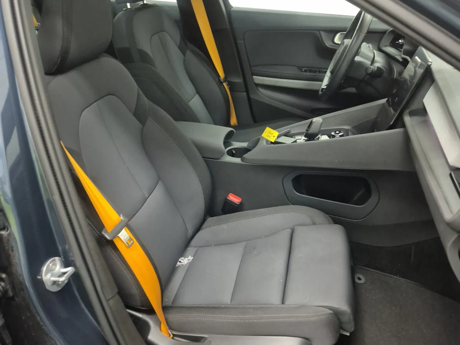 Right Side Interior Photo