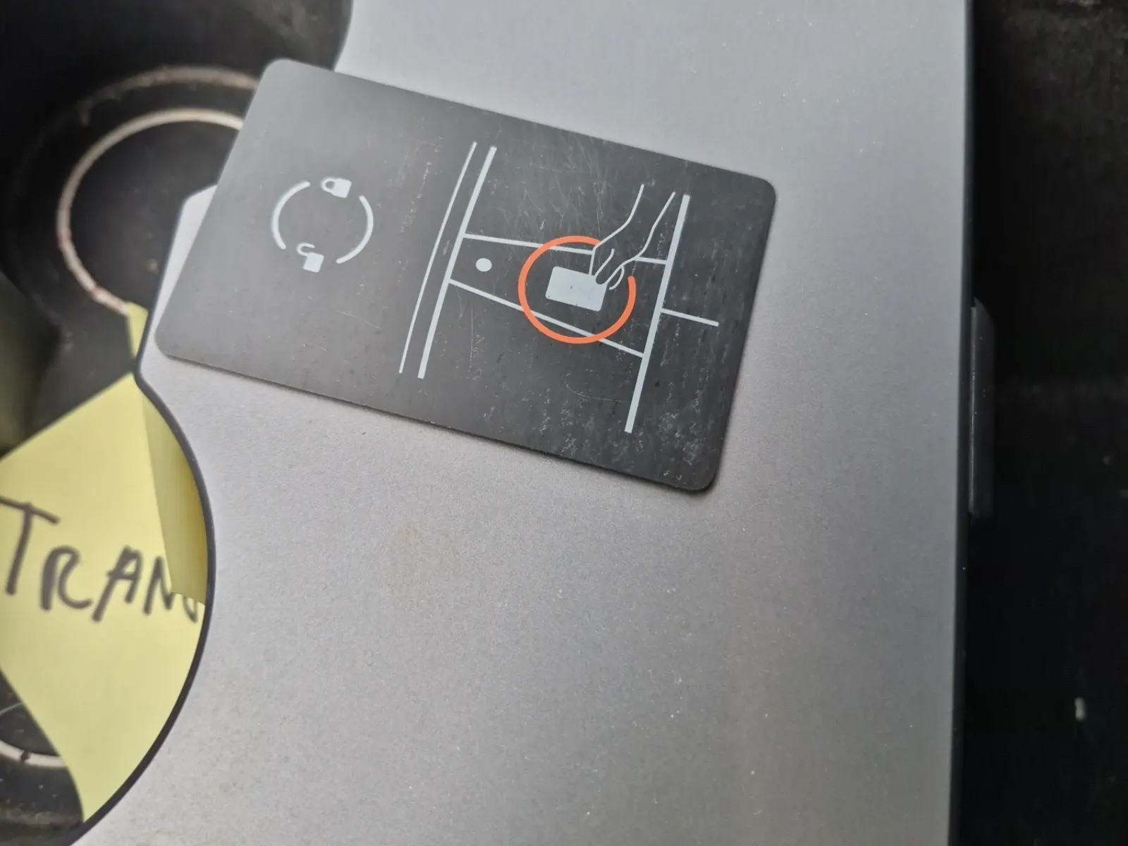 Keys/Fobs/Manual Photo