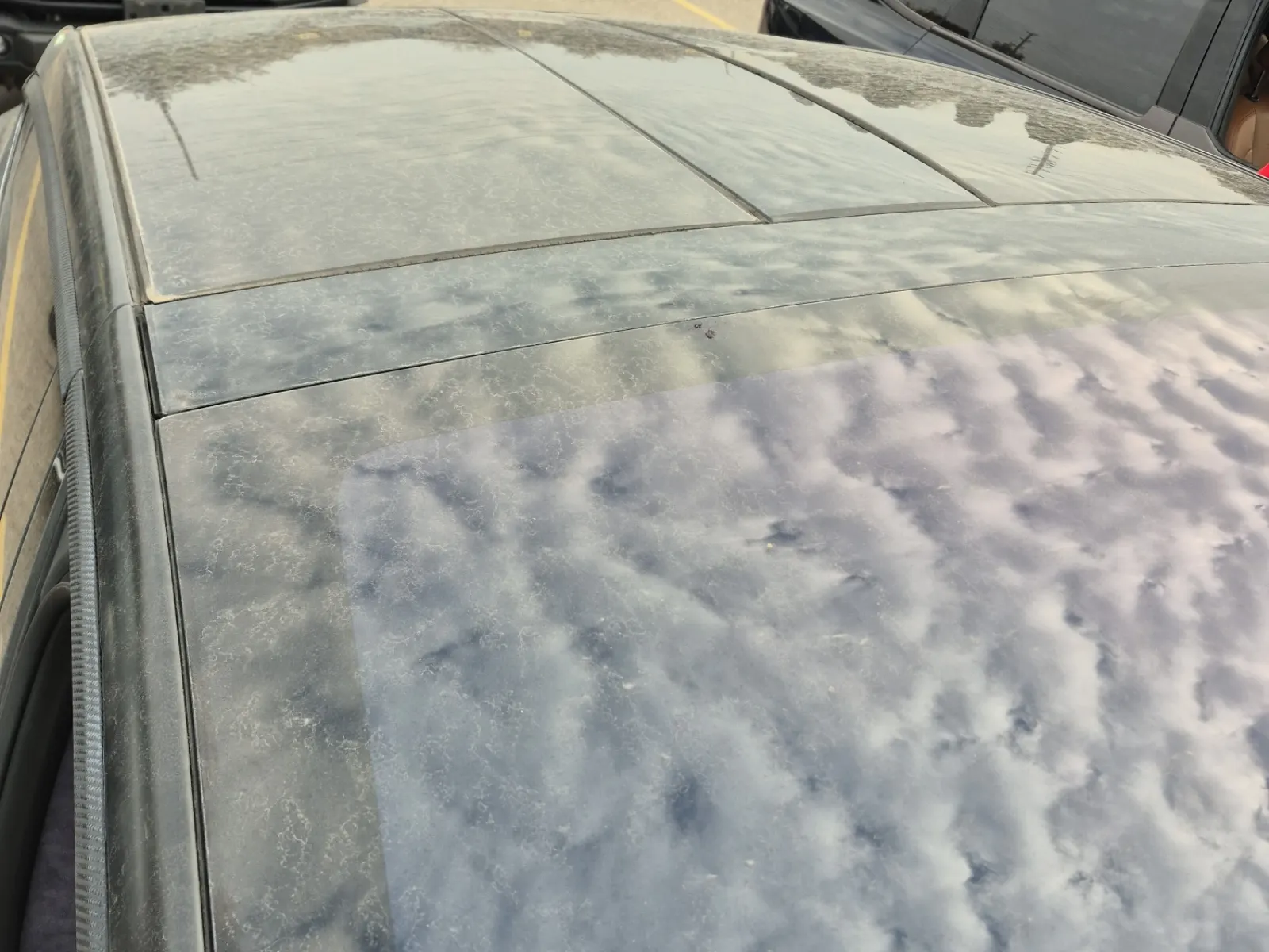 Exterior Roof Photo