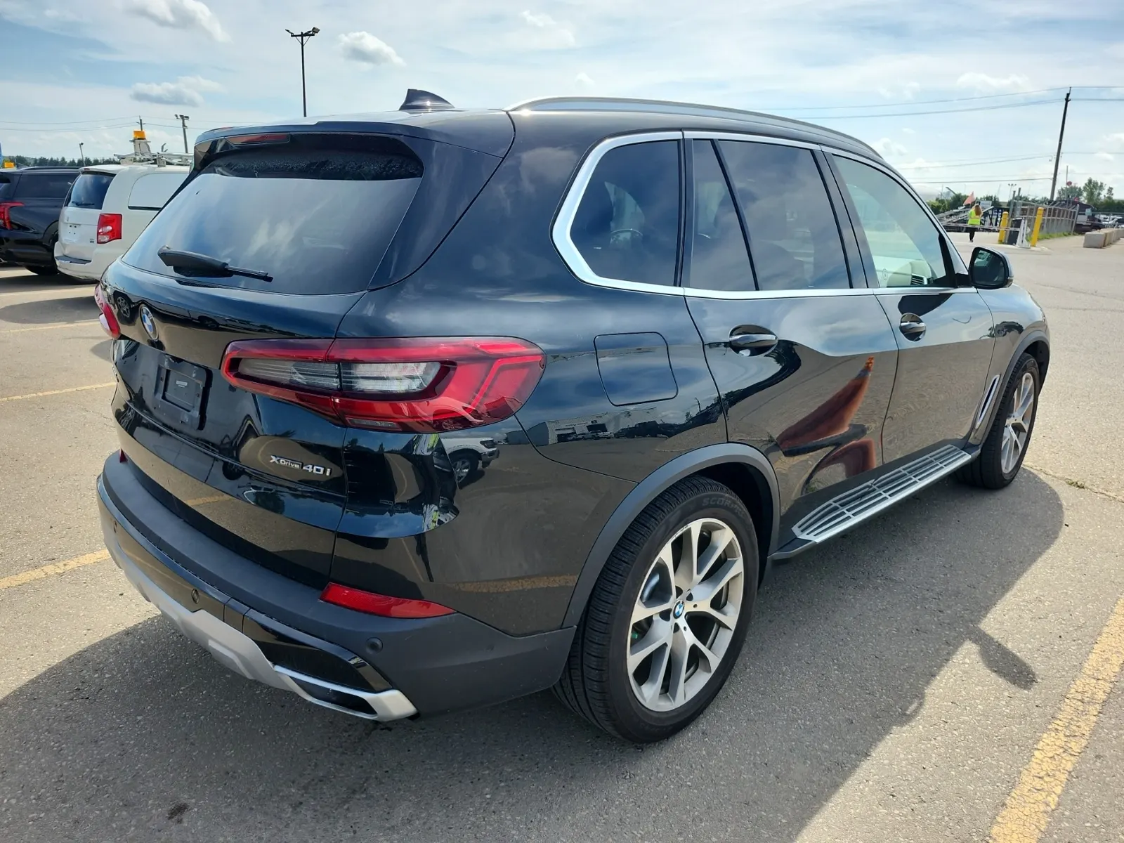 Passenger Rear 3/4 Photo