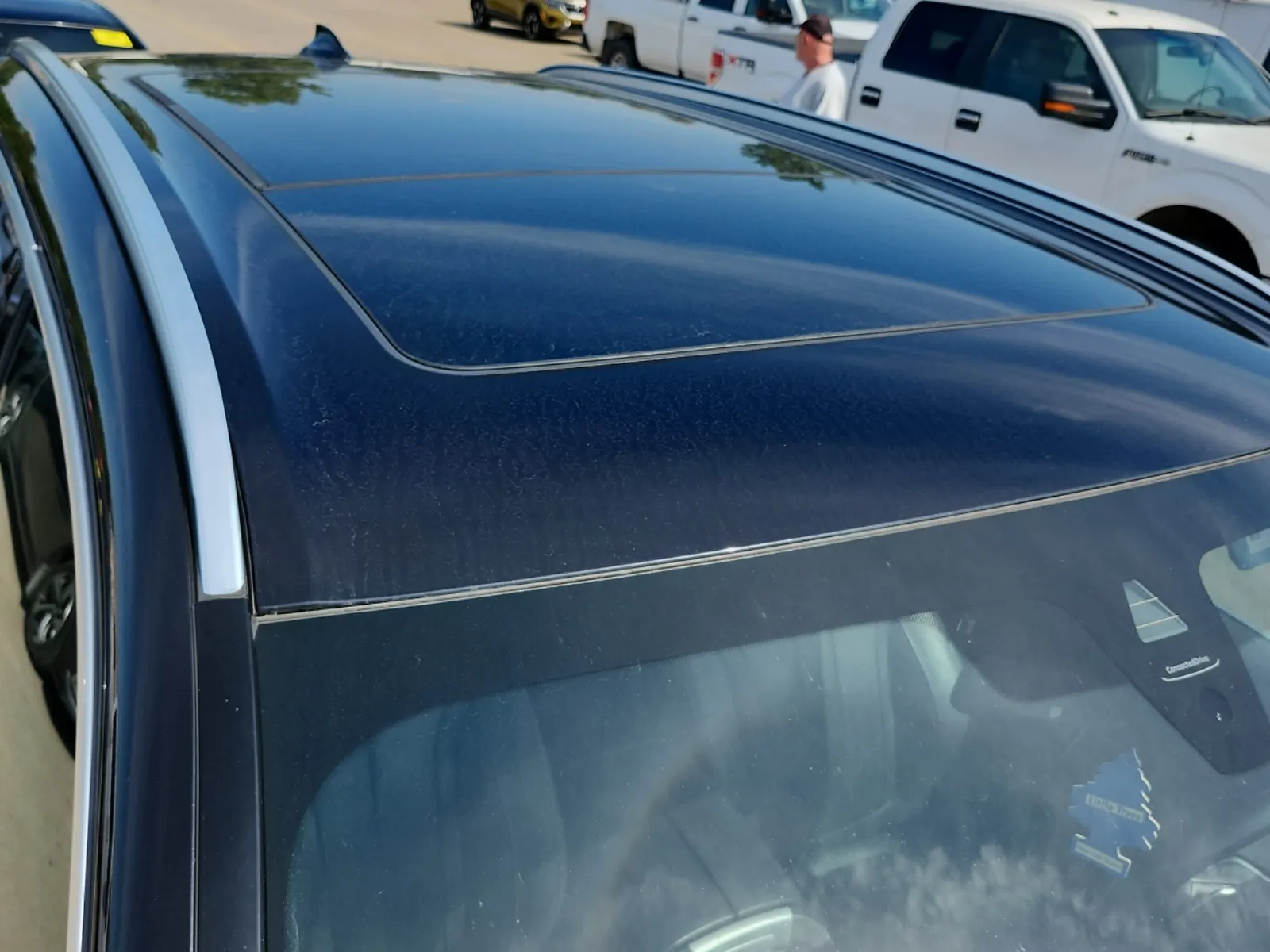 Exterior Roof Photo