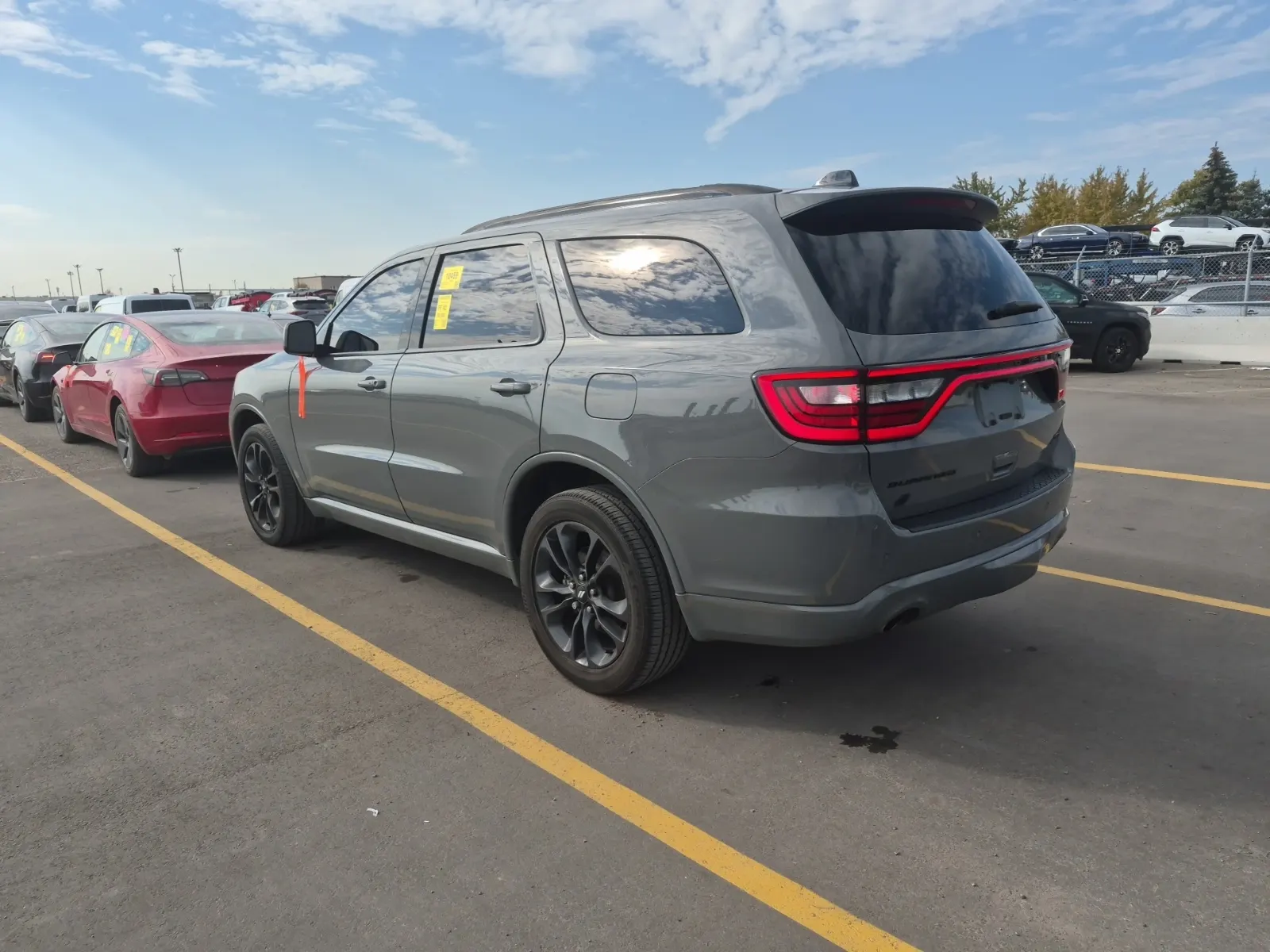 Driver Rear 3/4 Photo