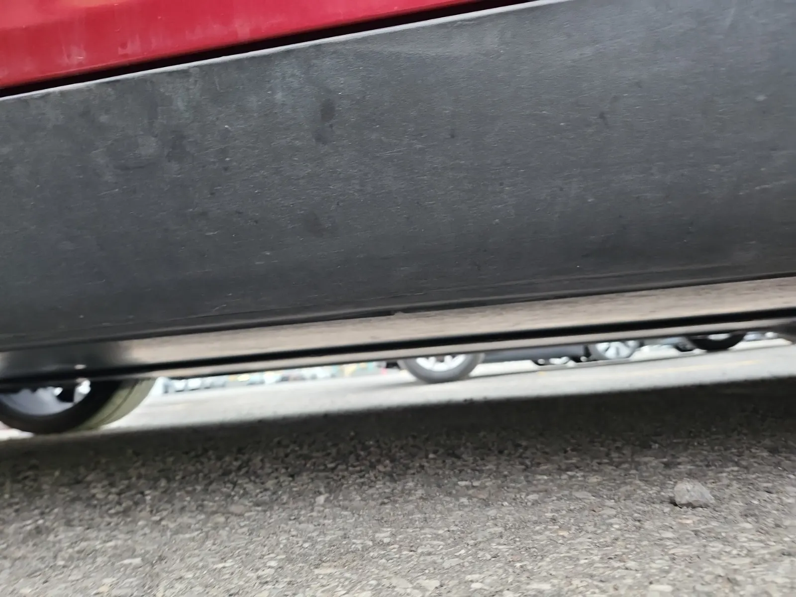 Undercarriage - Driver Photo