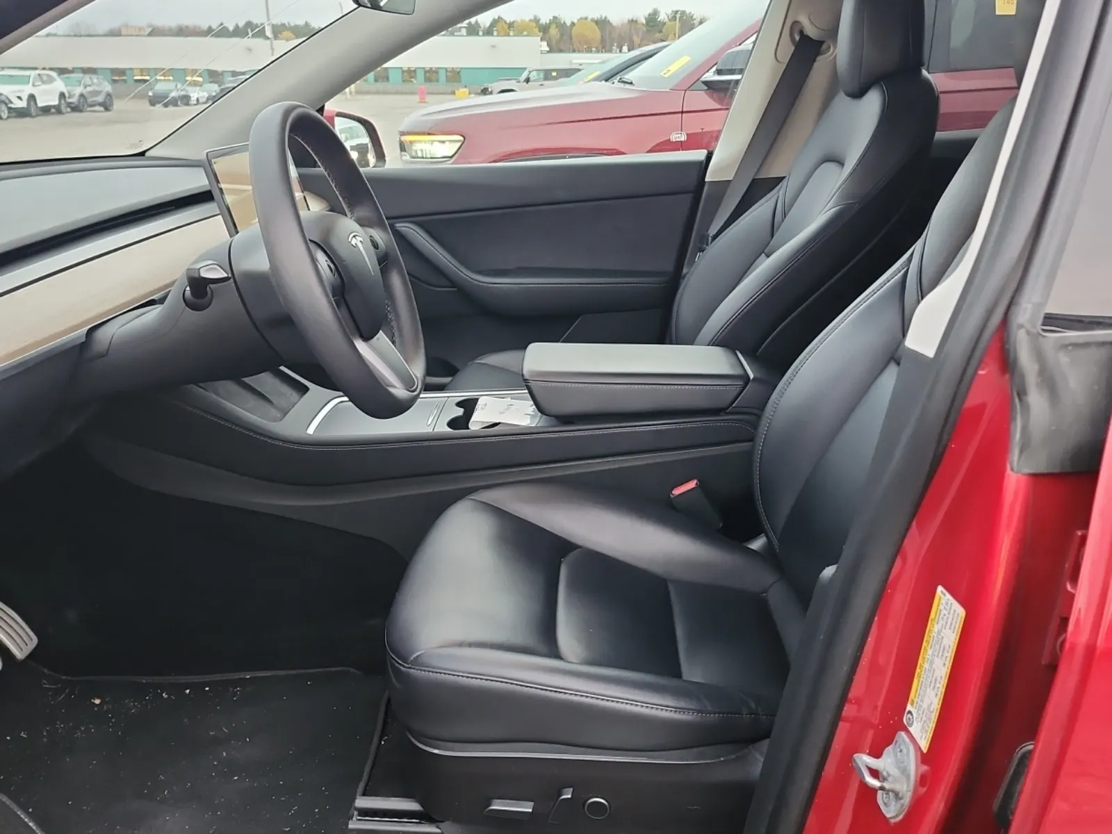 Front Interior Photo