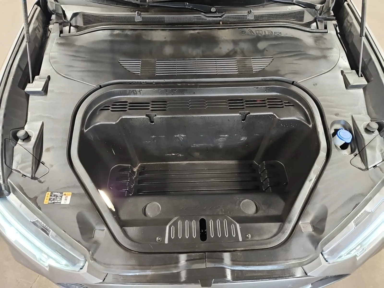 Engine Photo
