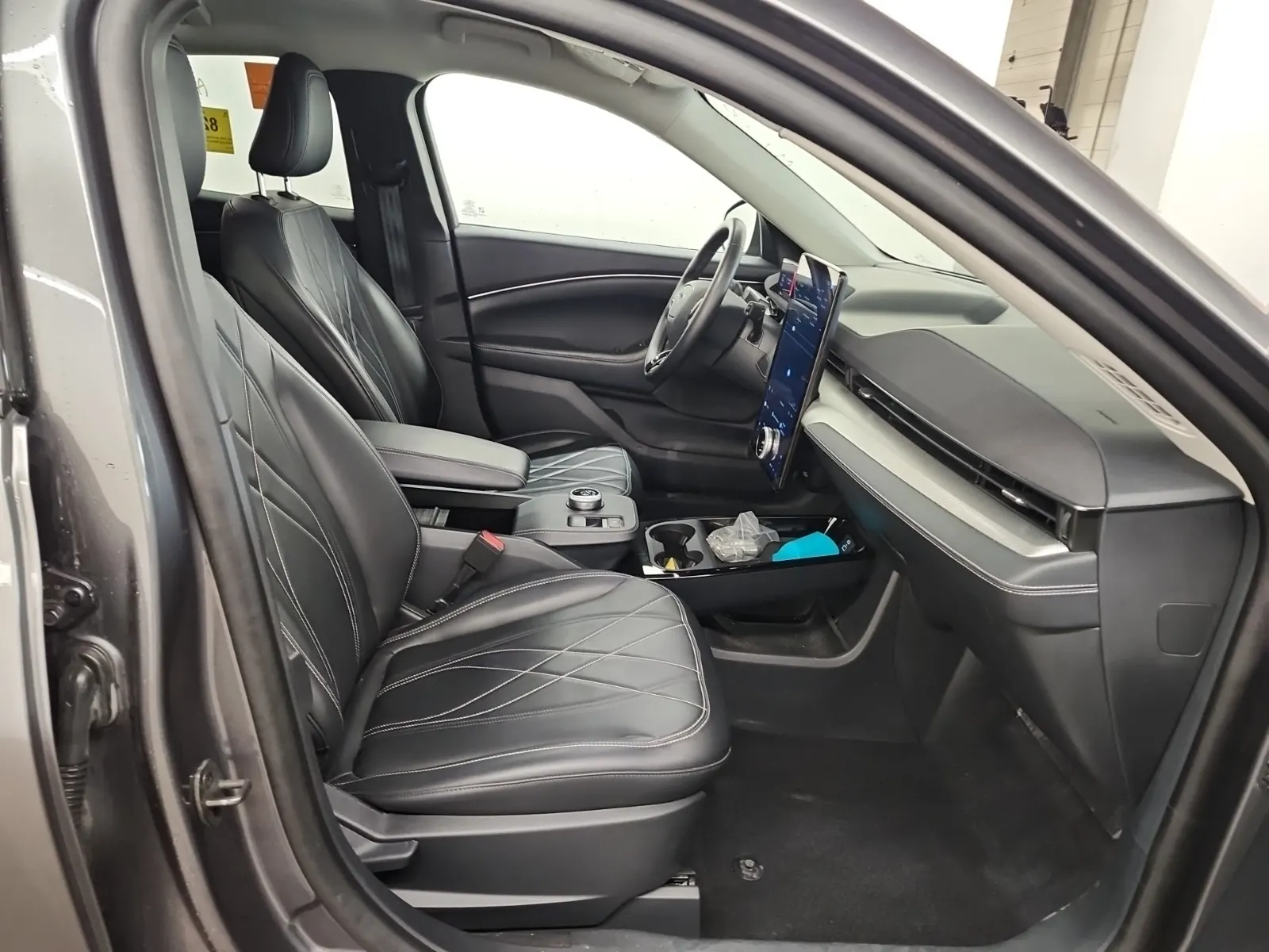 Right Side Interior Photo