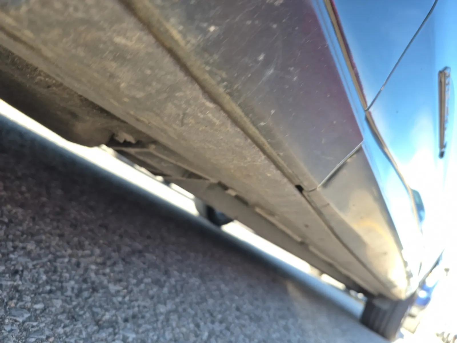Undercarriage - Driver Photo