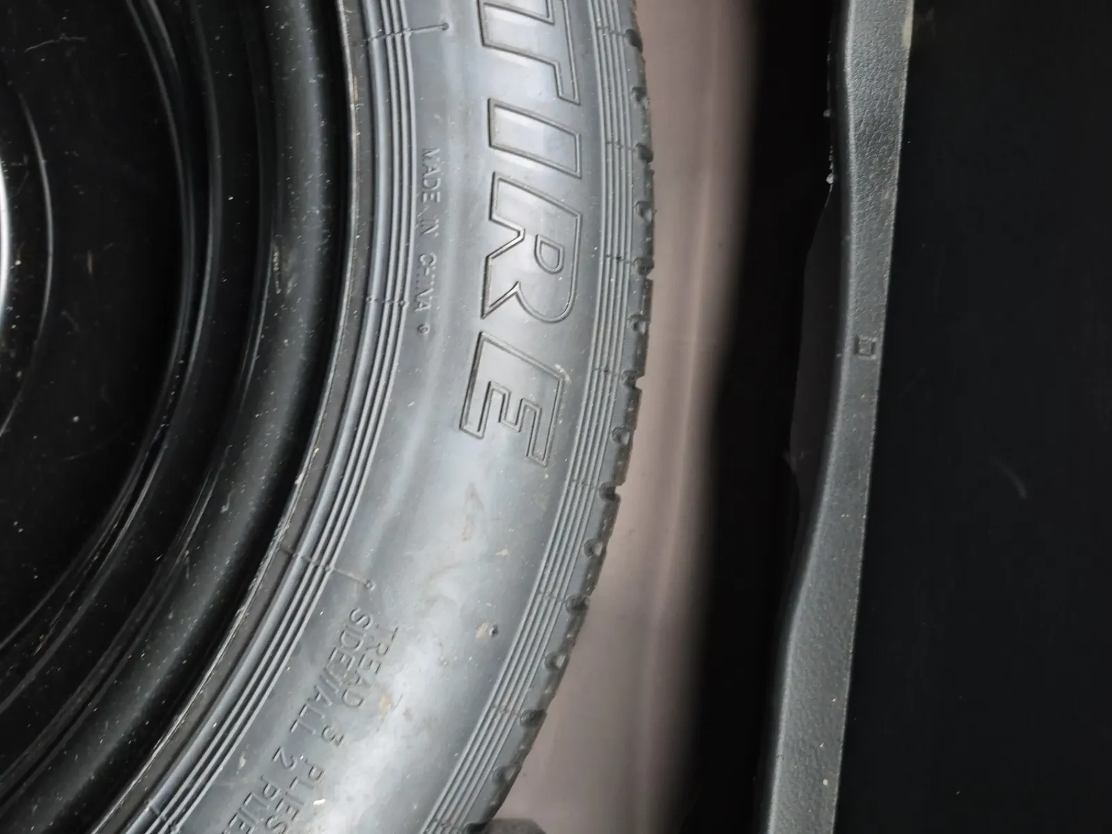 Spare Tire & Wheel Photo