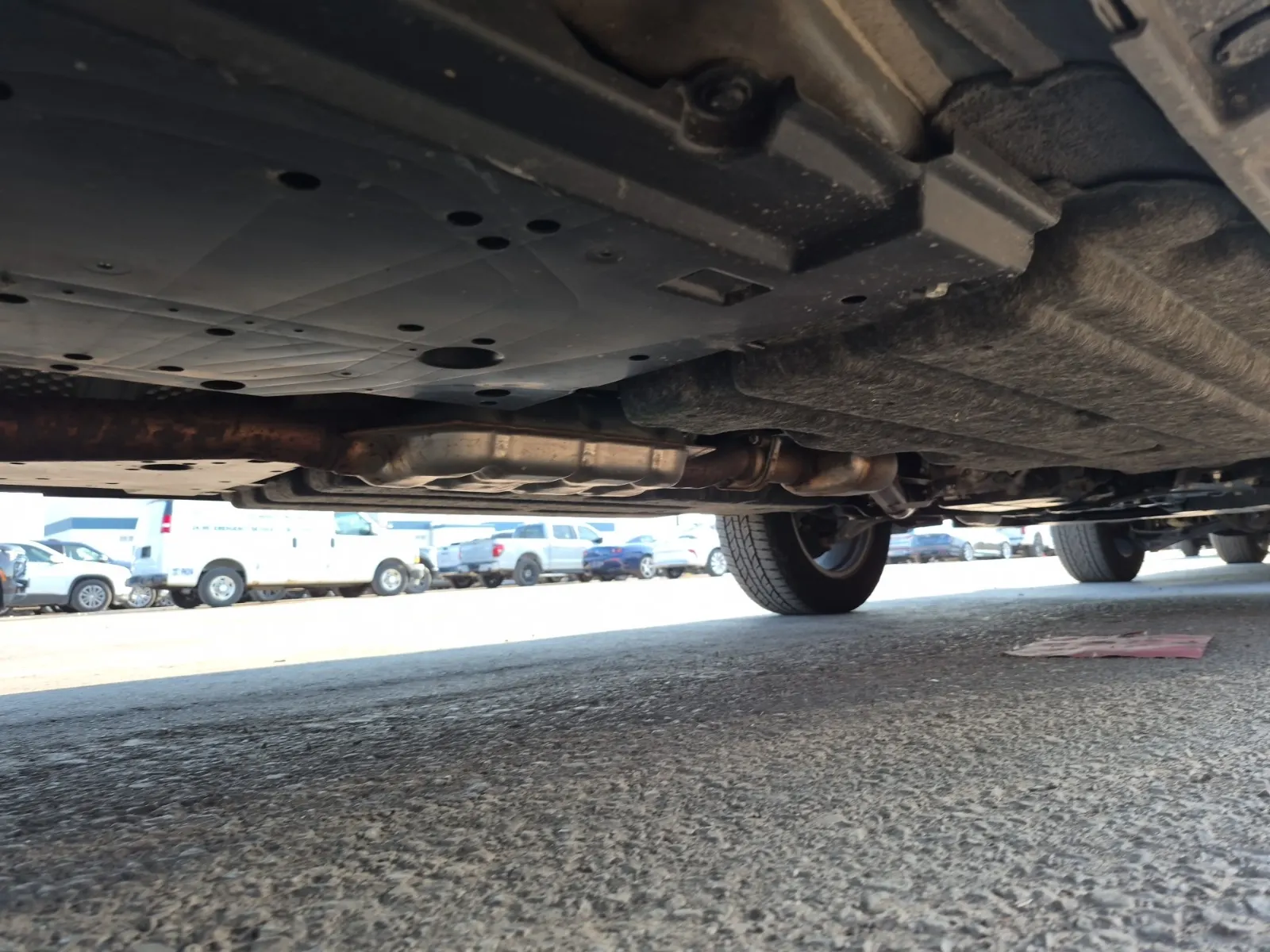 Undercarriage - Passenger Photo