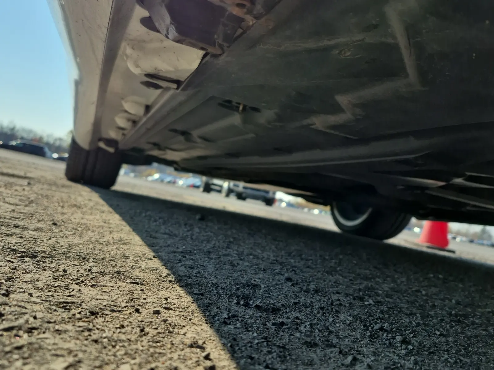 Undercarriage - Driver Photo